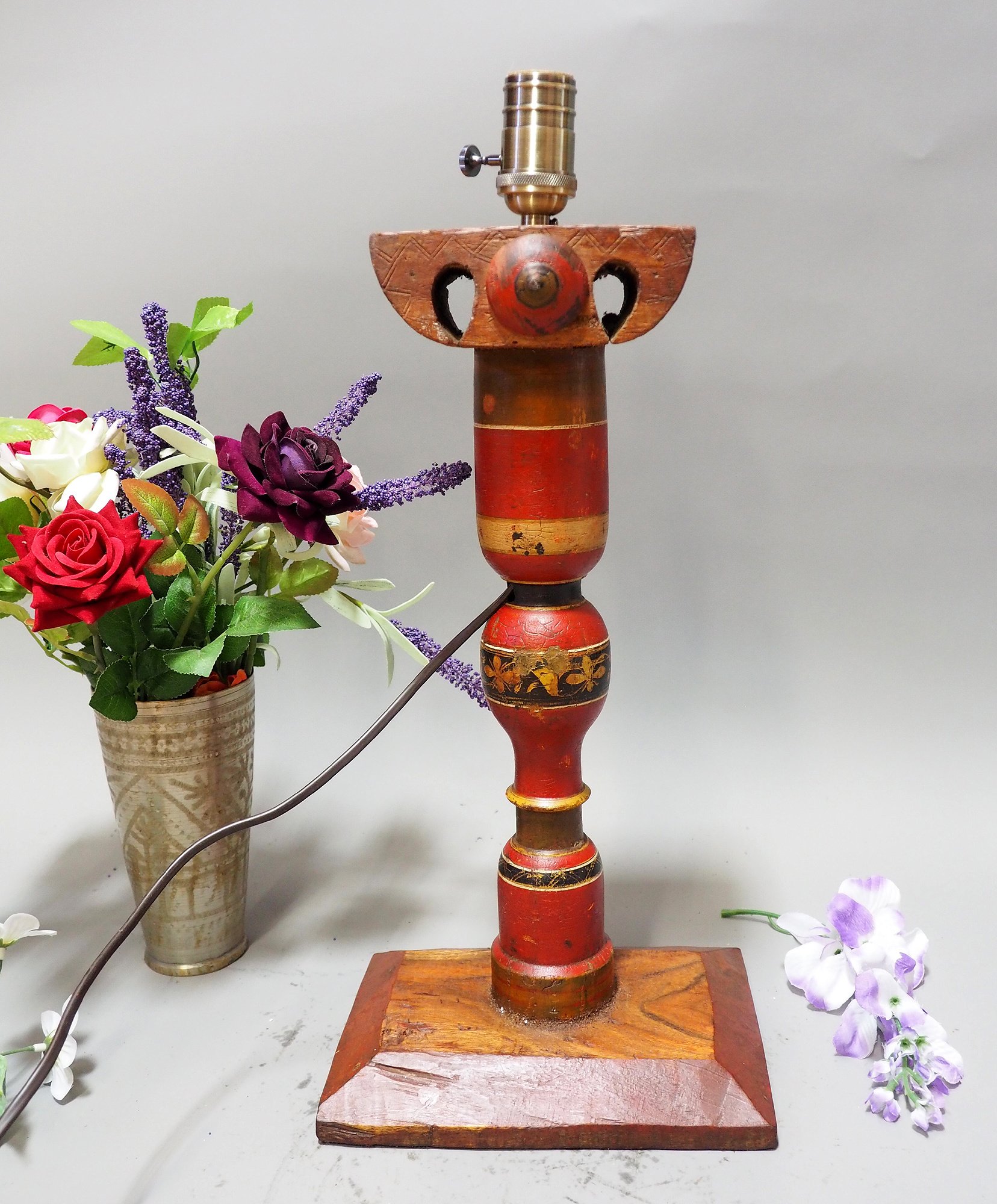 Antique handpainted stunning Vintage Lacquerware wooden Table Lamp with Vintage light fitting from Afghanistan / Pakistan No:21/4