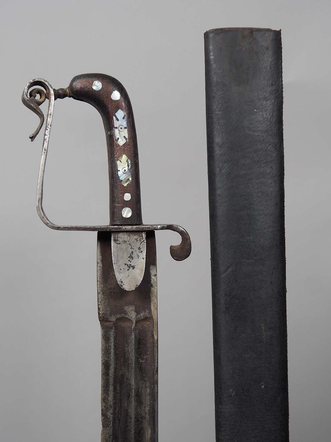 Afghanistan Shamshir An exceptional Sabre , A rare status afghan sword  Islamic  sword Dagger  No: KH15