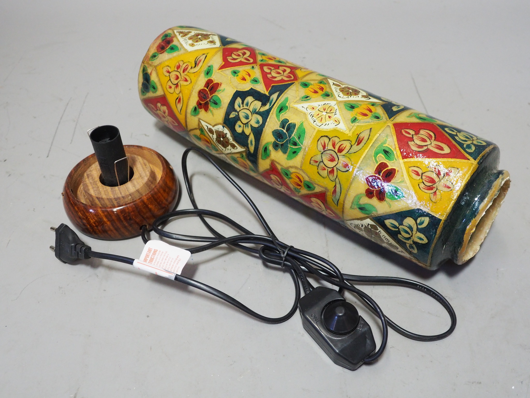 Camel Skin leather  table lamp IT/18