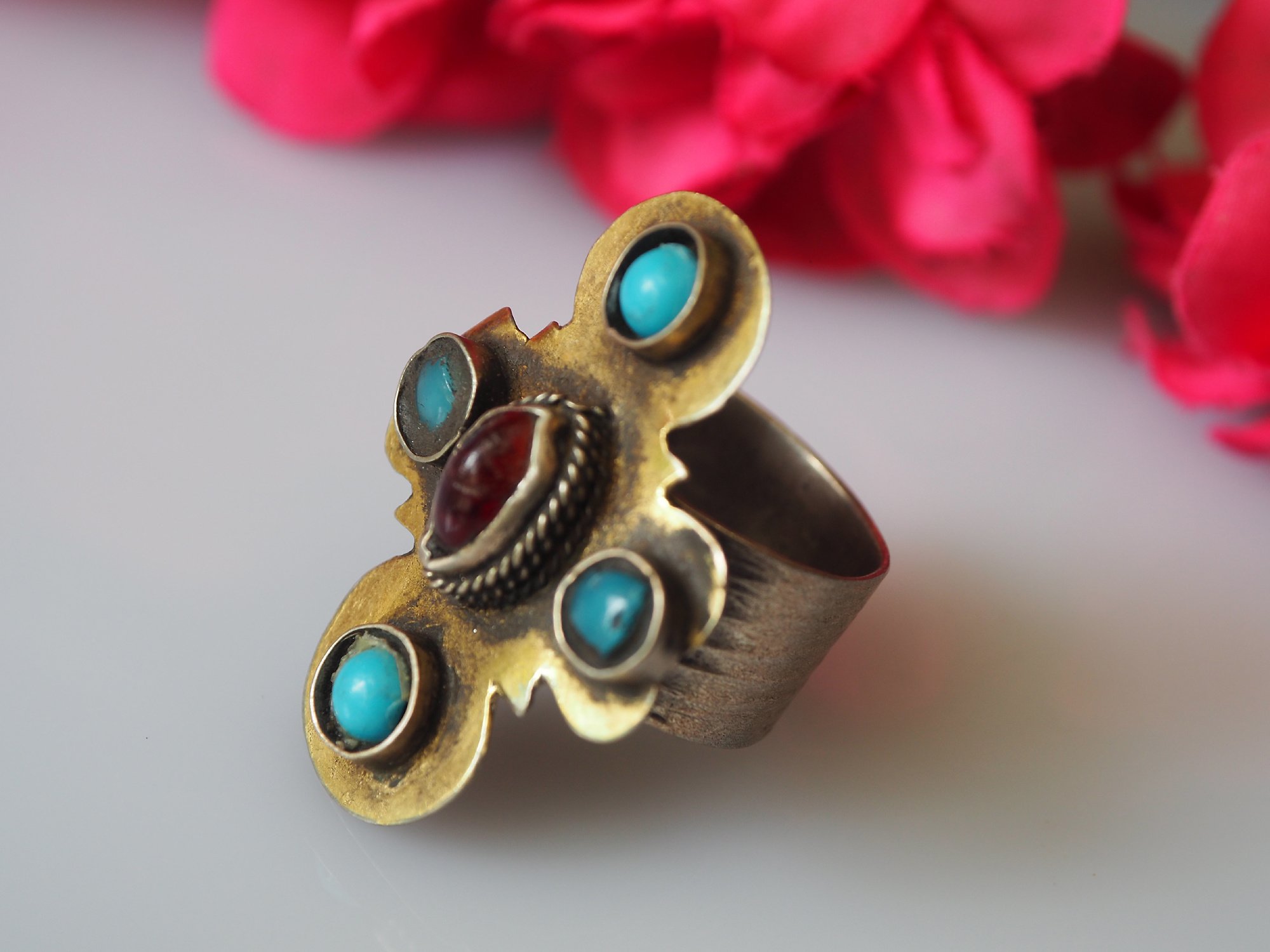 Turkmen Women's turquoise ring with gold plating  No: 472