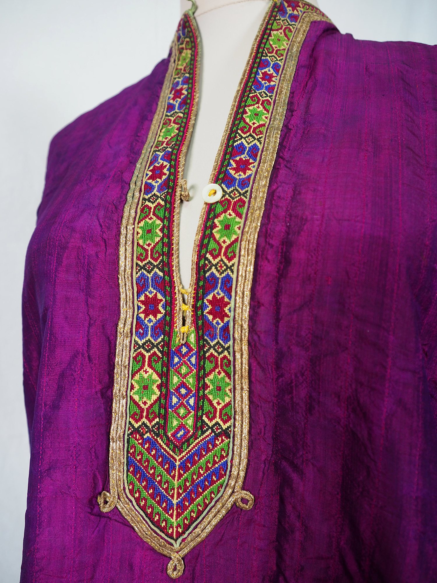 antik Hazara Bamiyan Tracht  violett  21/7