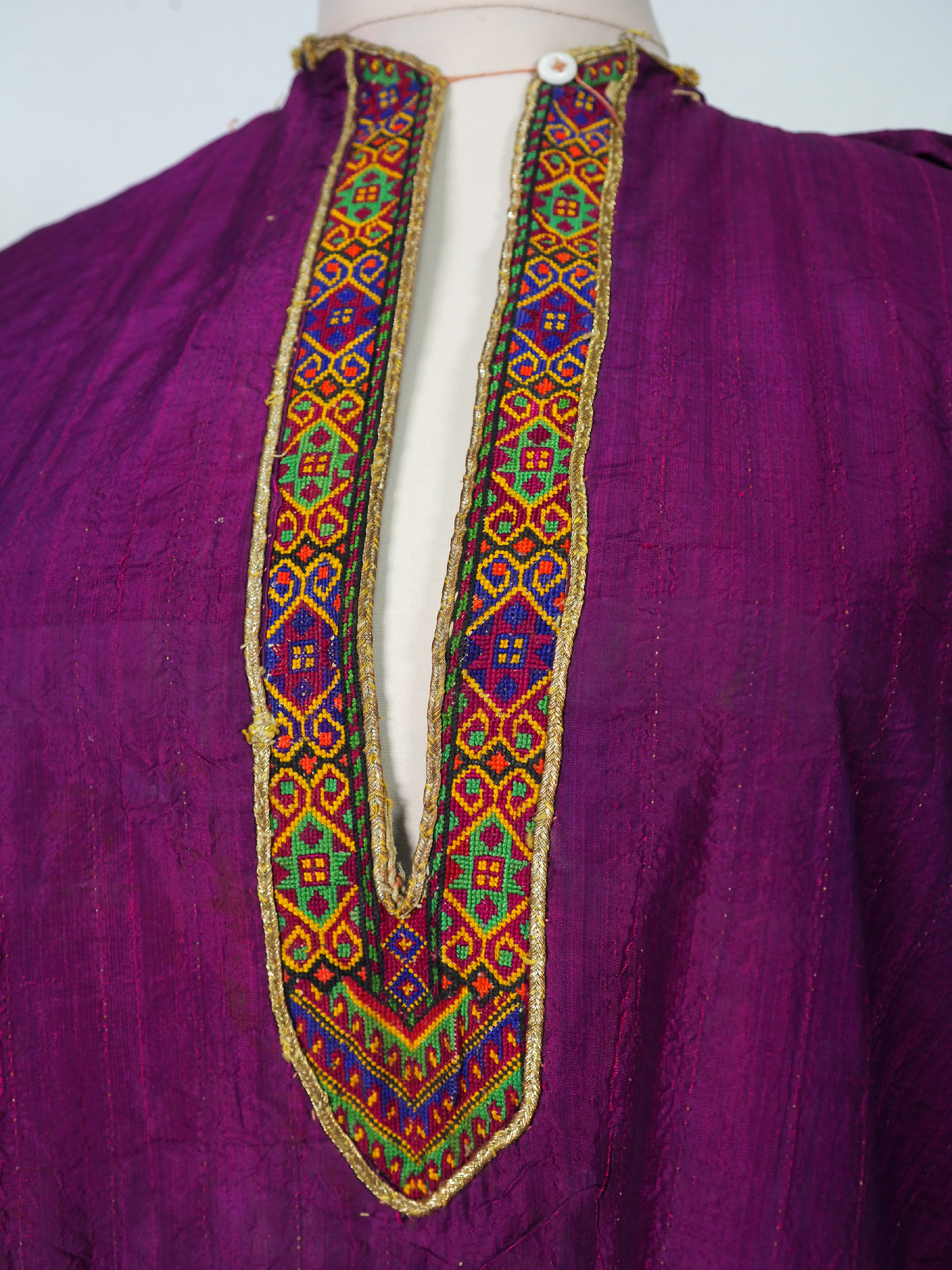 antik Hazara Bamiyan Tracht  violett  21/8