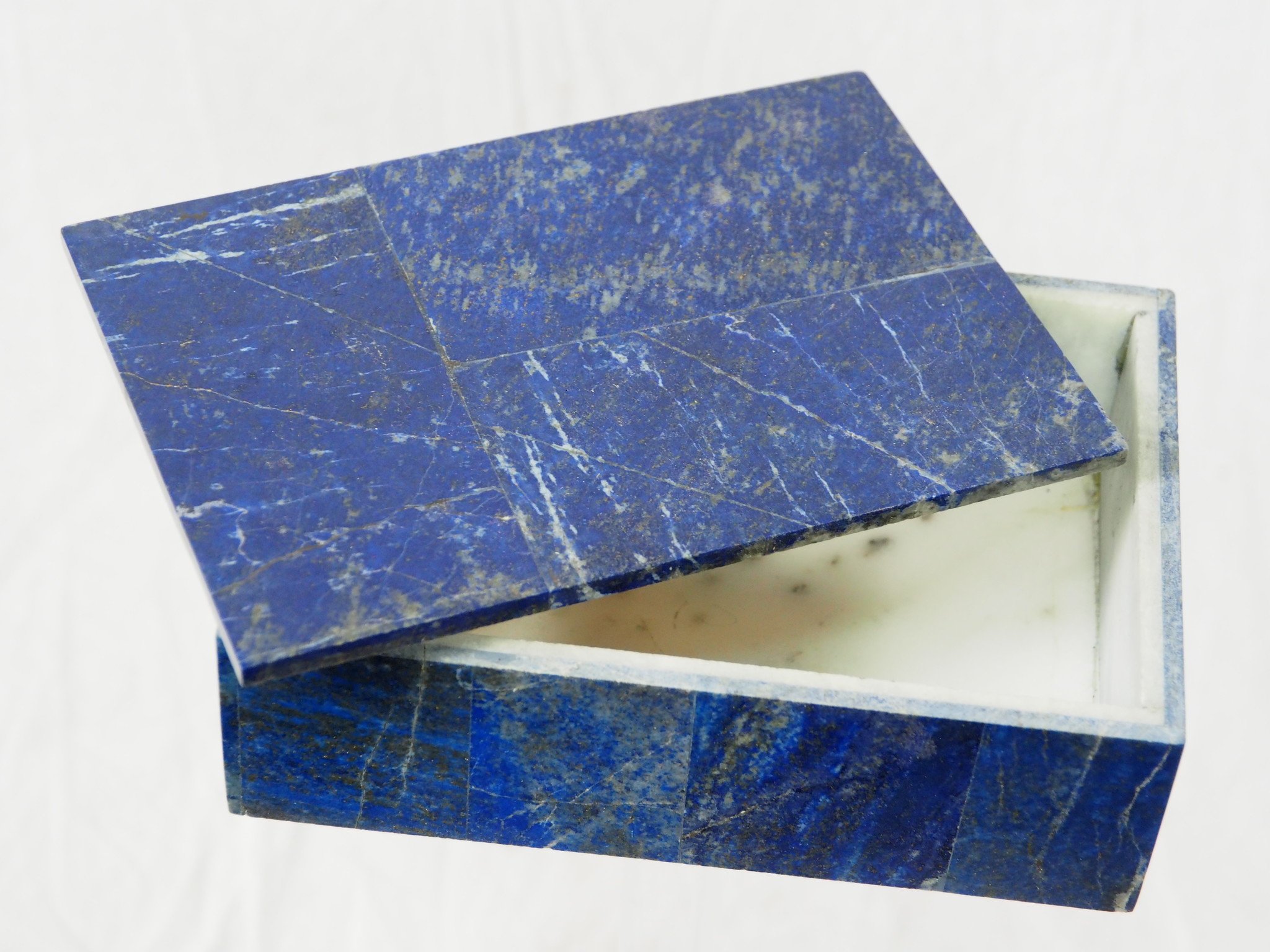 Hand Crafted stunning genuine Afghan Lapis Lazuli Gemstone  Box   from Afghanistan No:21/D
