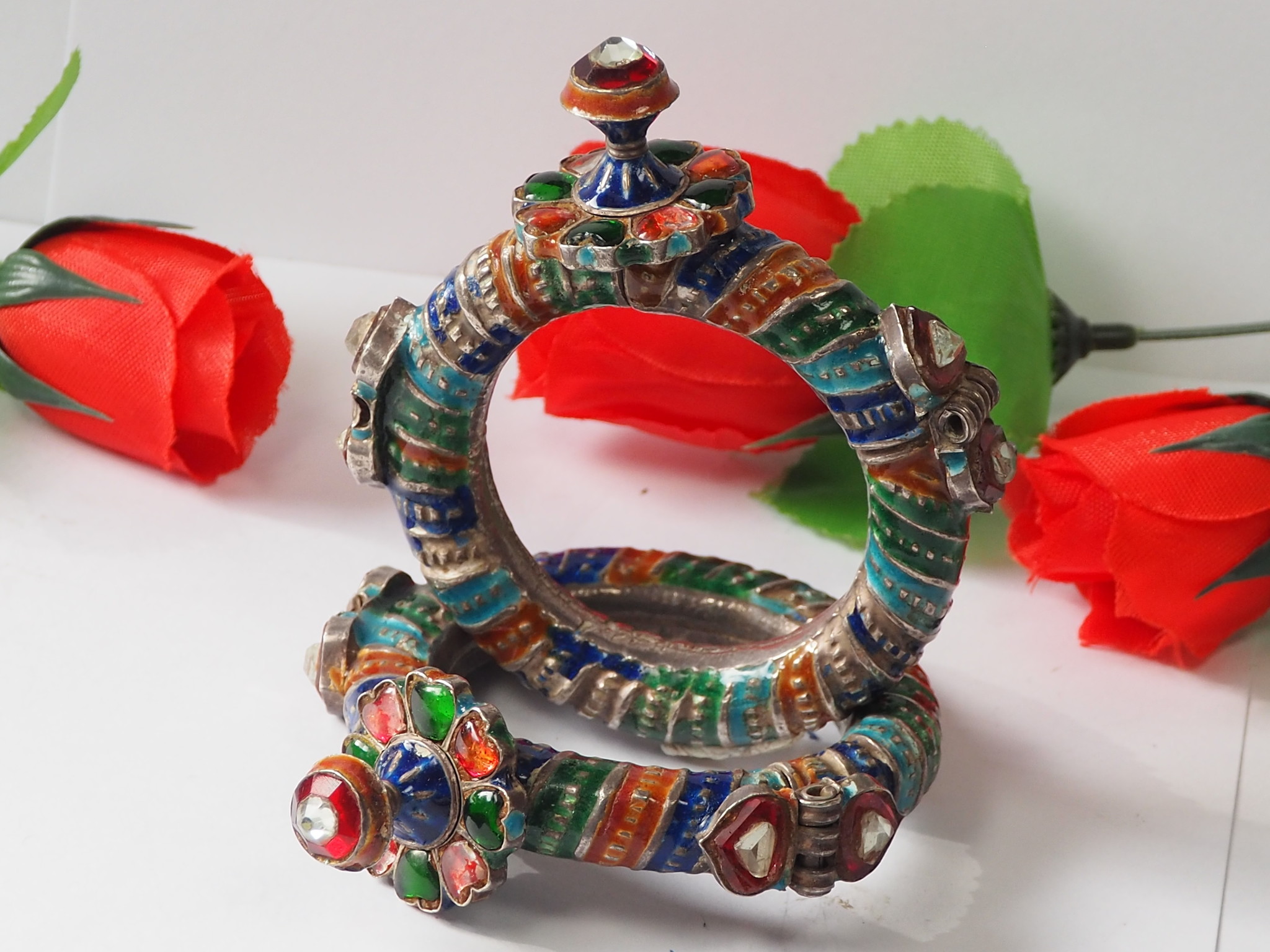 a couple Antique handmade vintage Enamelled Bracelet Multan and Sindhi Pakistan Jhanjhar No-22/WL2