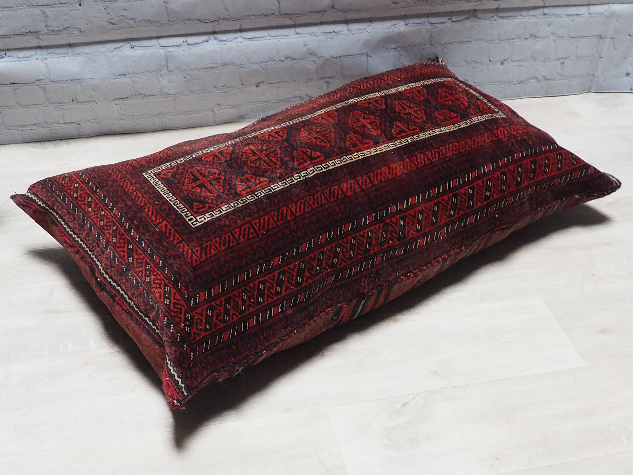 122x65 cm antik orient Afghan belochi Teppich nomaden sitzkissen bodenkissen  Bohemian cushion 1001-nacht Inkl. Füllung  Nr.22/9