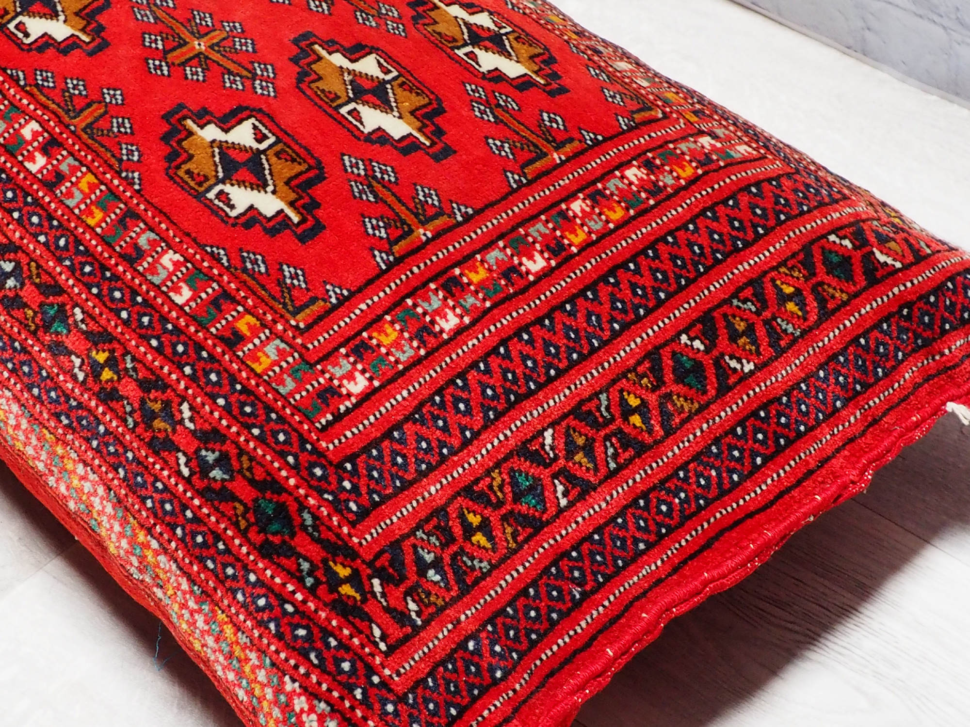 97x45 cm vintage orient Afghan Tukmeische Jemud Teppich nomaden sitzkissen bodenkissen Bohemian cushion 1001-nacht  Inkl. Füllung 22/13