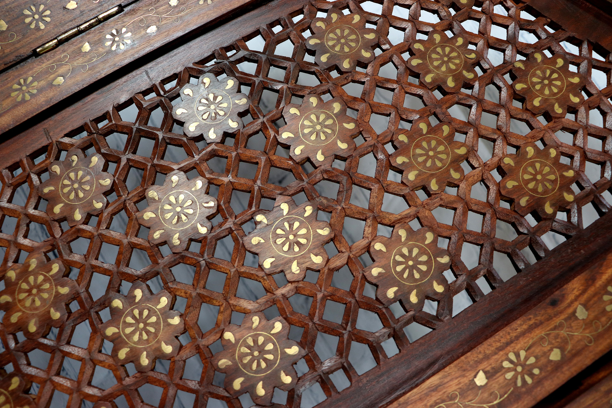 exklusiv orientalische Massiv Holz faltbare doppelseitige Paravent Raumteiler Stellwand Trenwand mit Messing intarsien