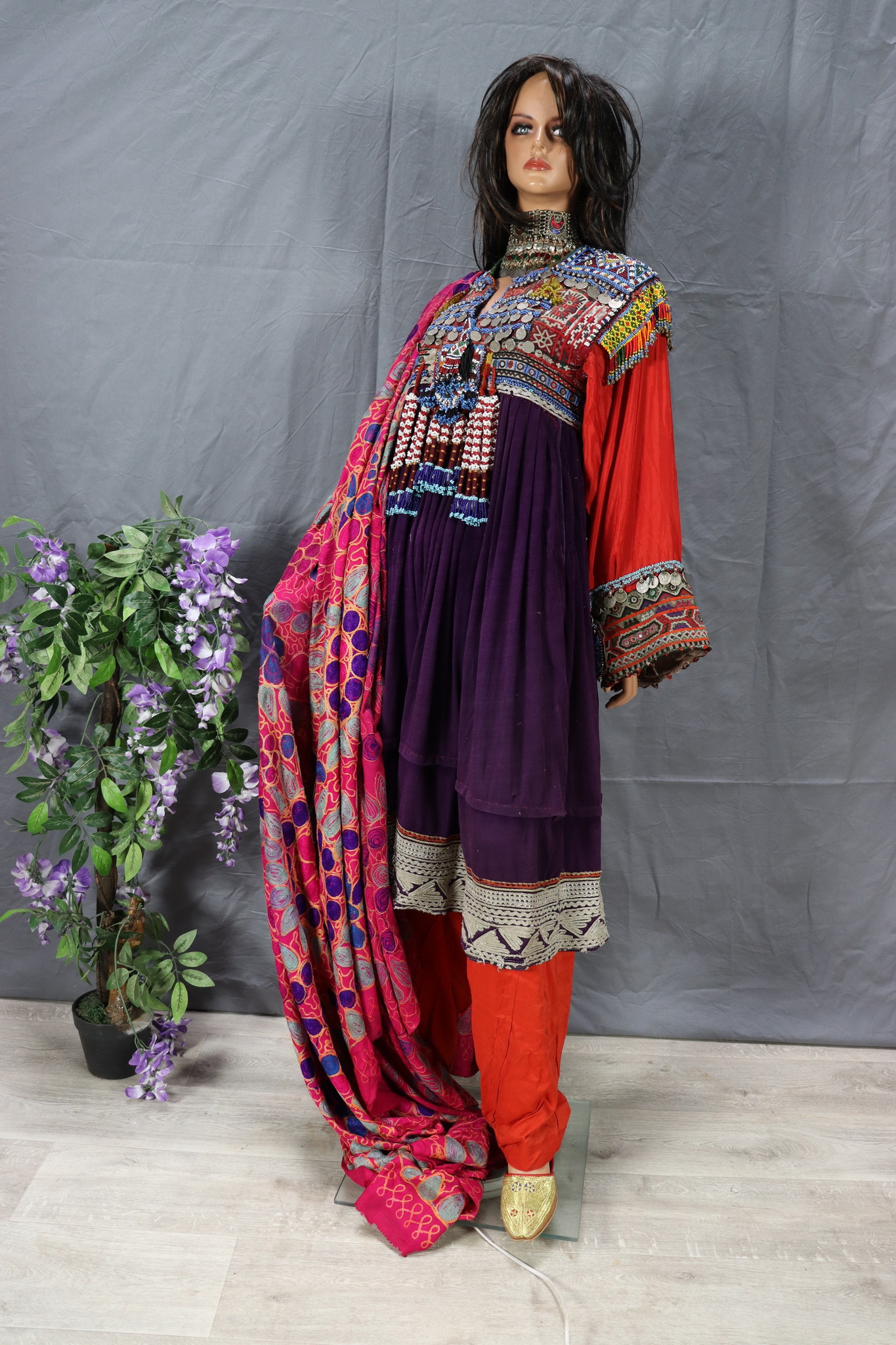 3 teilig antik Orient Nomaden kuchi frauen Tracht afghan kleid afghanistan hand bestickte kostüm Nr-B