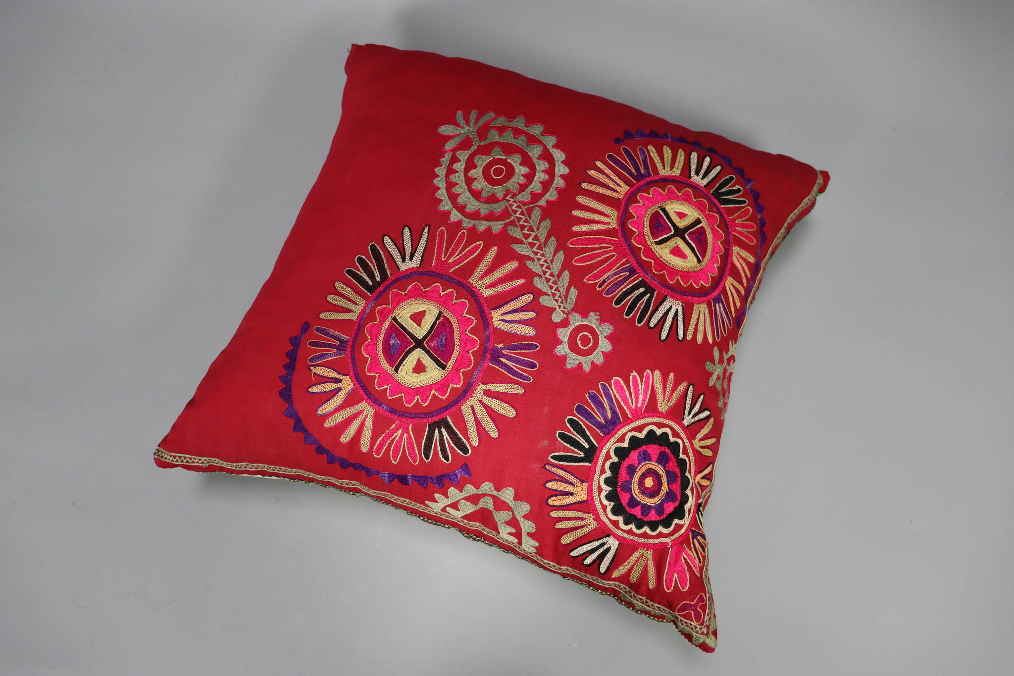 54x54 cm antique nomadic Uzbek susani cushions cushion pillow inc. fillingsindh Afghanistan Uzbekistan No:SZ-E