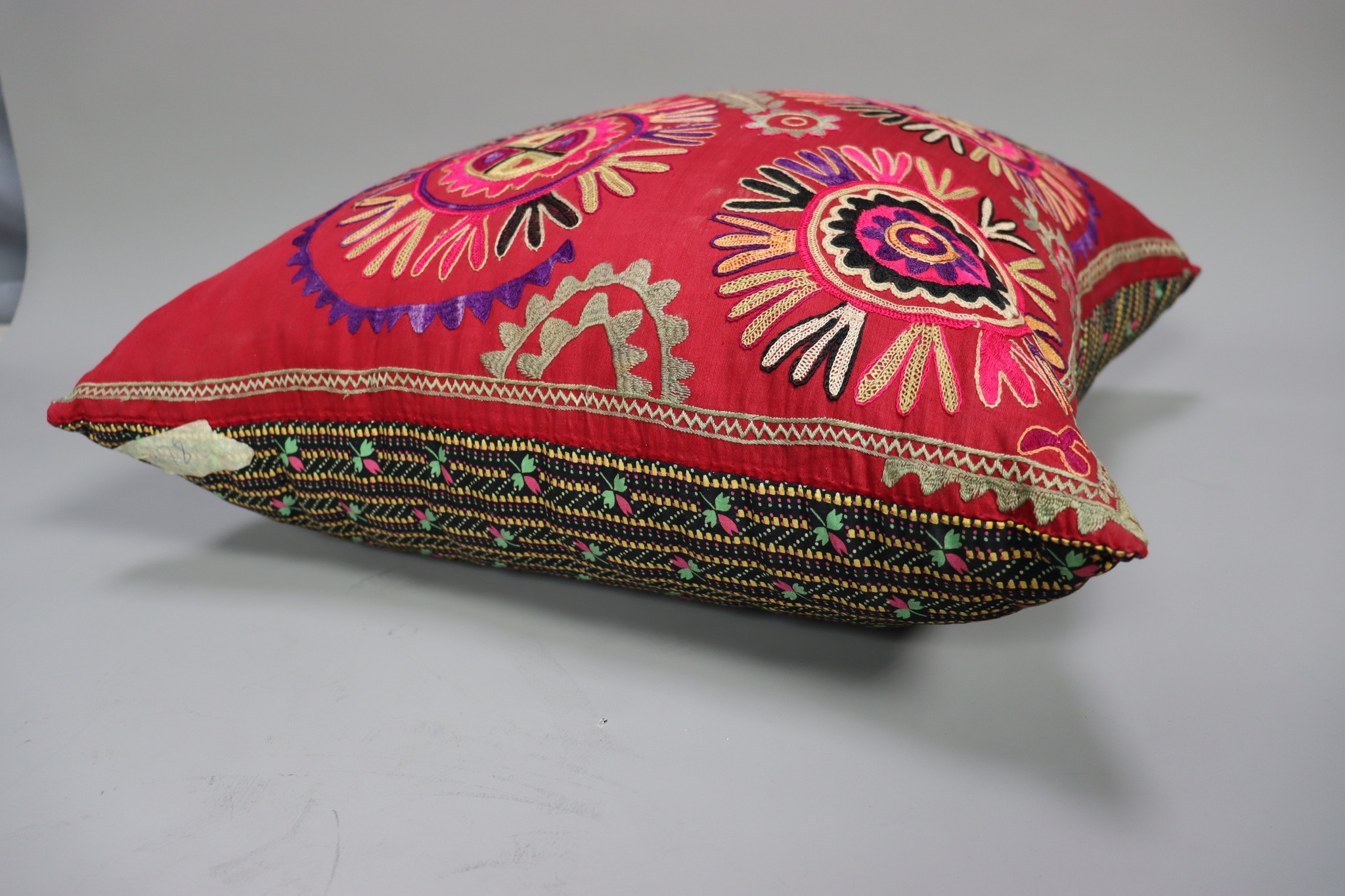 57x54 cm antik orientalisch usbekische Seide Kissen Sitzkissen  afghanistan uzbekistan SZ-E