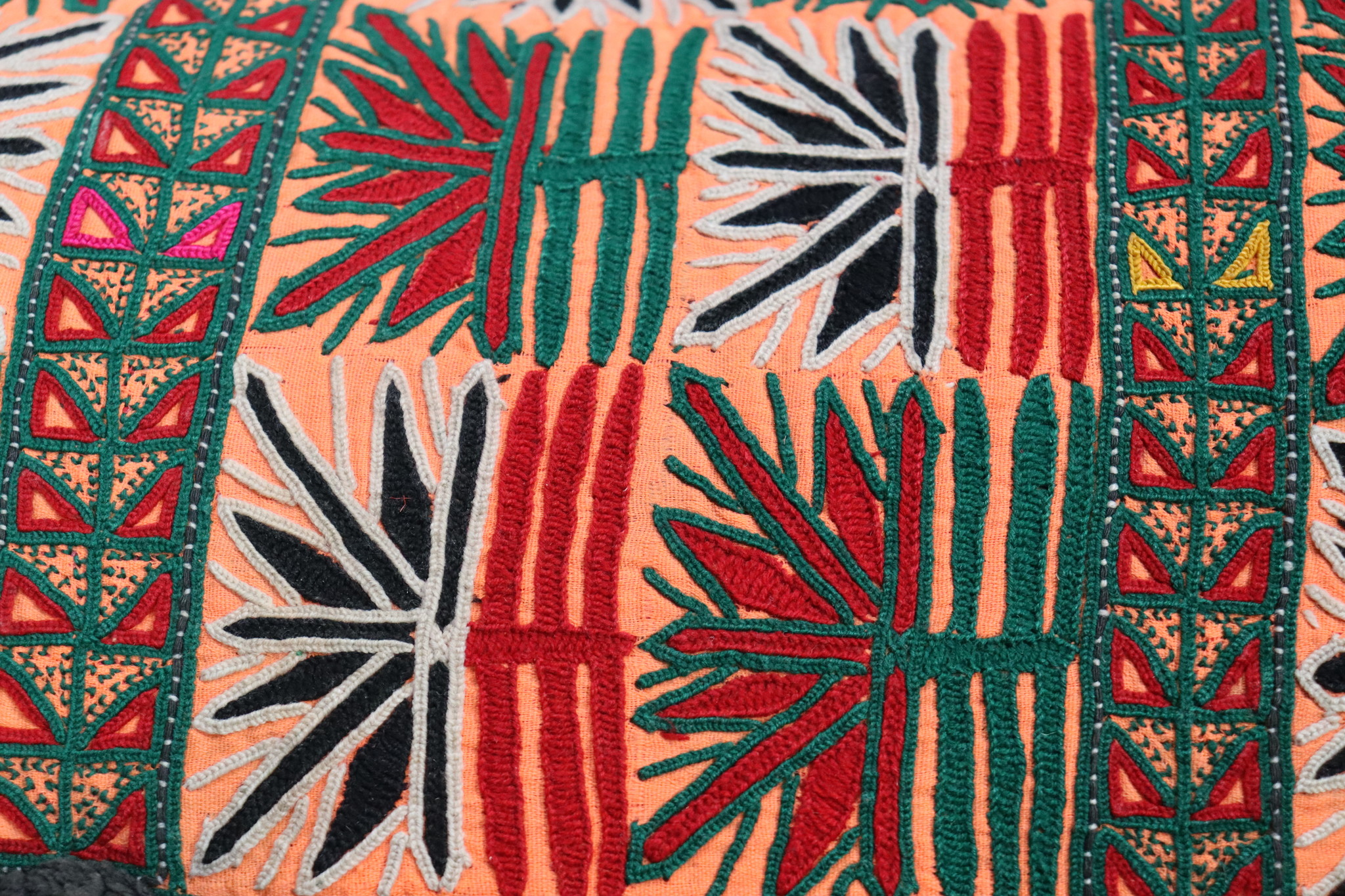 58x38 cm antik nomaden sitzkissen Bohemian bodenkissen suzani Kissen Sindh Pakistan  Nr-6