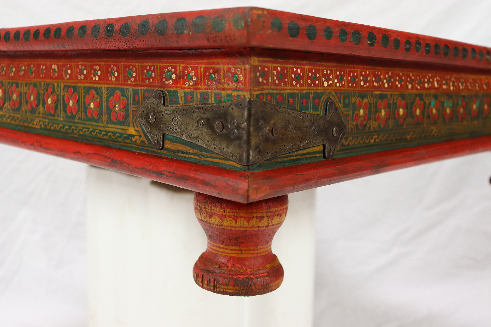 80x80 cm orient vintage hand painted  low tea table Coffee side Table from Afghanistan 22/C