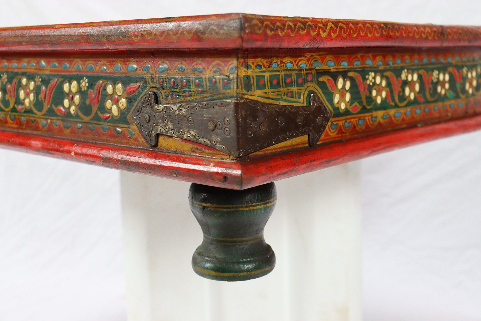80x80 cm orient vintage hand painted  low tea table Coffee side Table from Afghanistan 22/D
