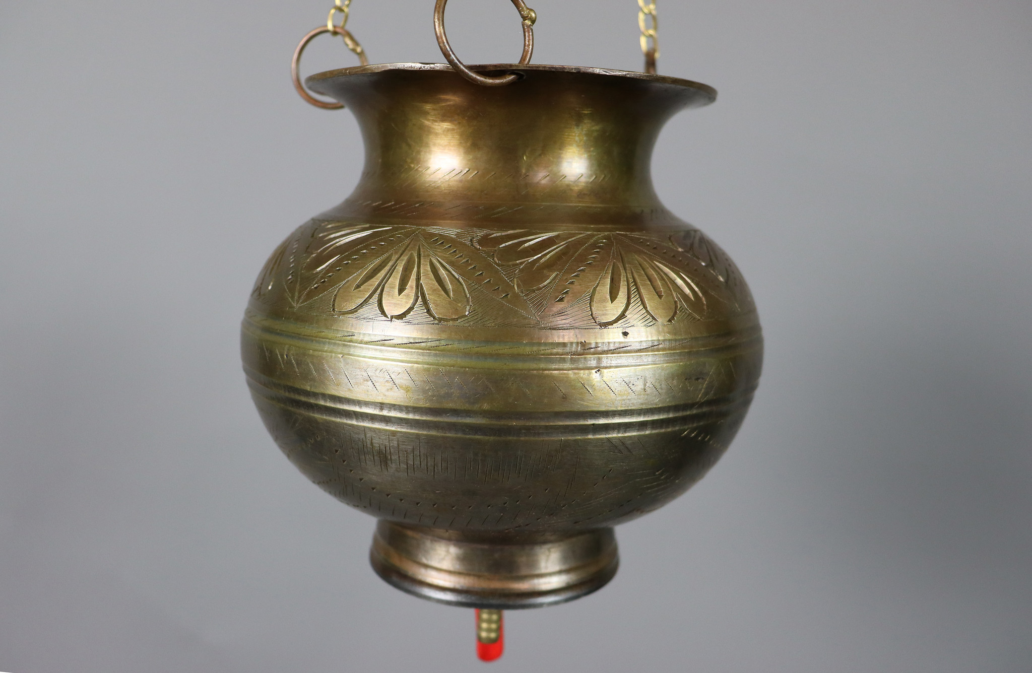 1.5 liters of antique solid brass orient Ayurvedic Shirodhara Panchakarma oil therapy Yoga Dhara vessel Patra india -No:  Eb/13