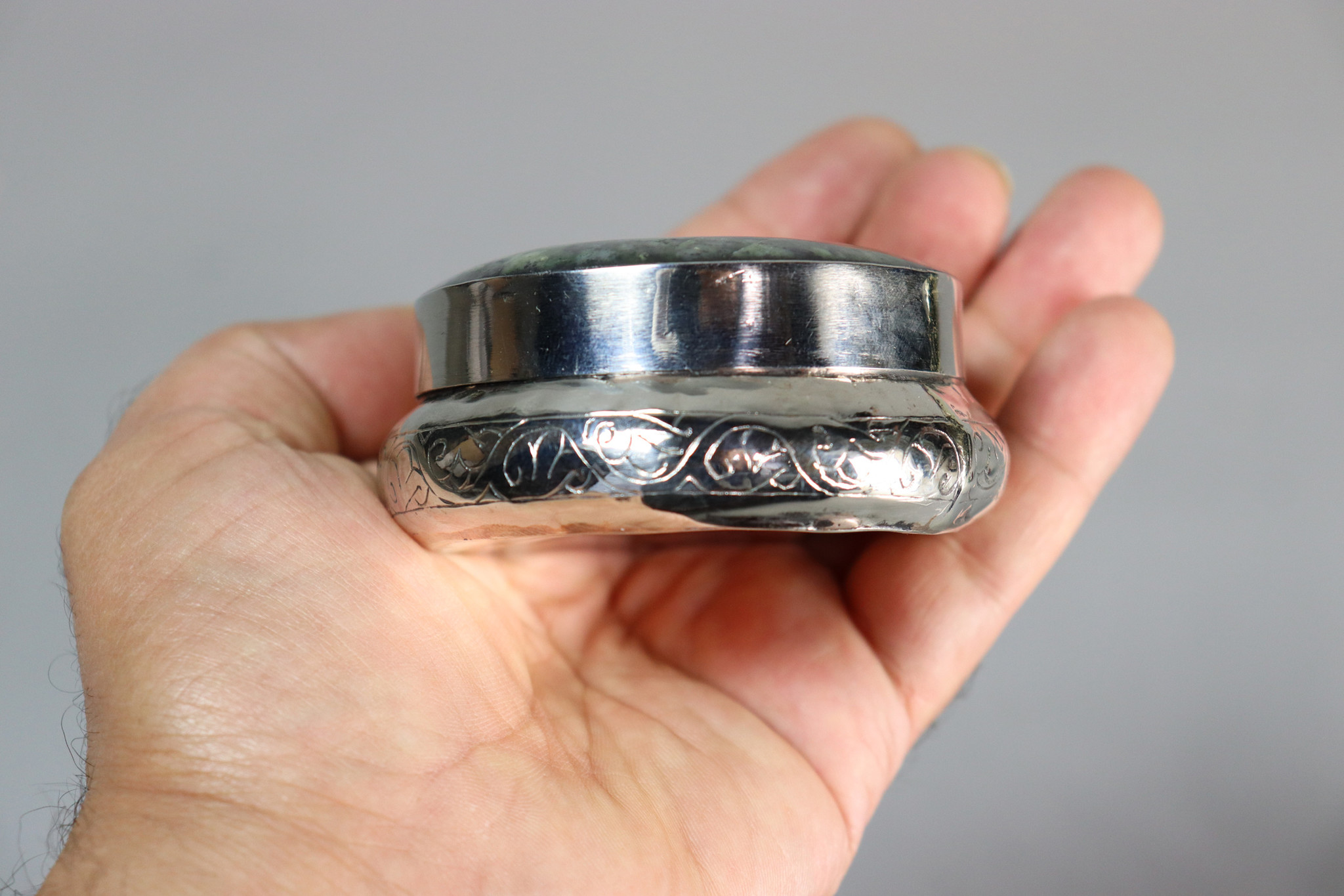 vintage Hand Crafted stunning Afghan Pillbox Box brass Green Jasper Gemstone decorated from Afghanistan No:IT49