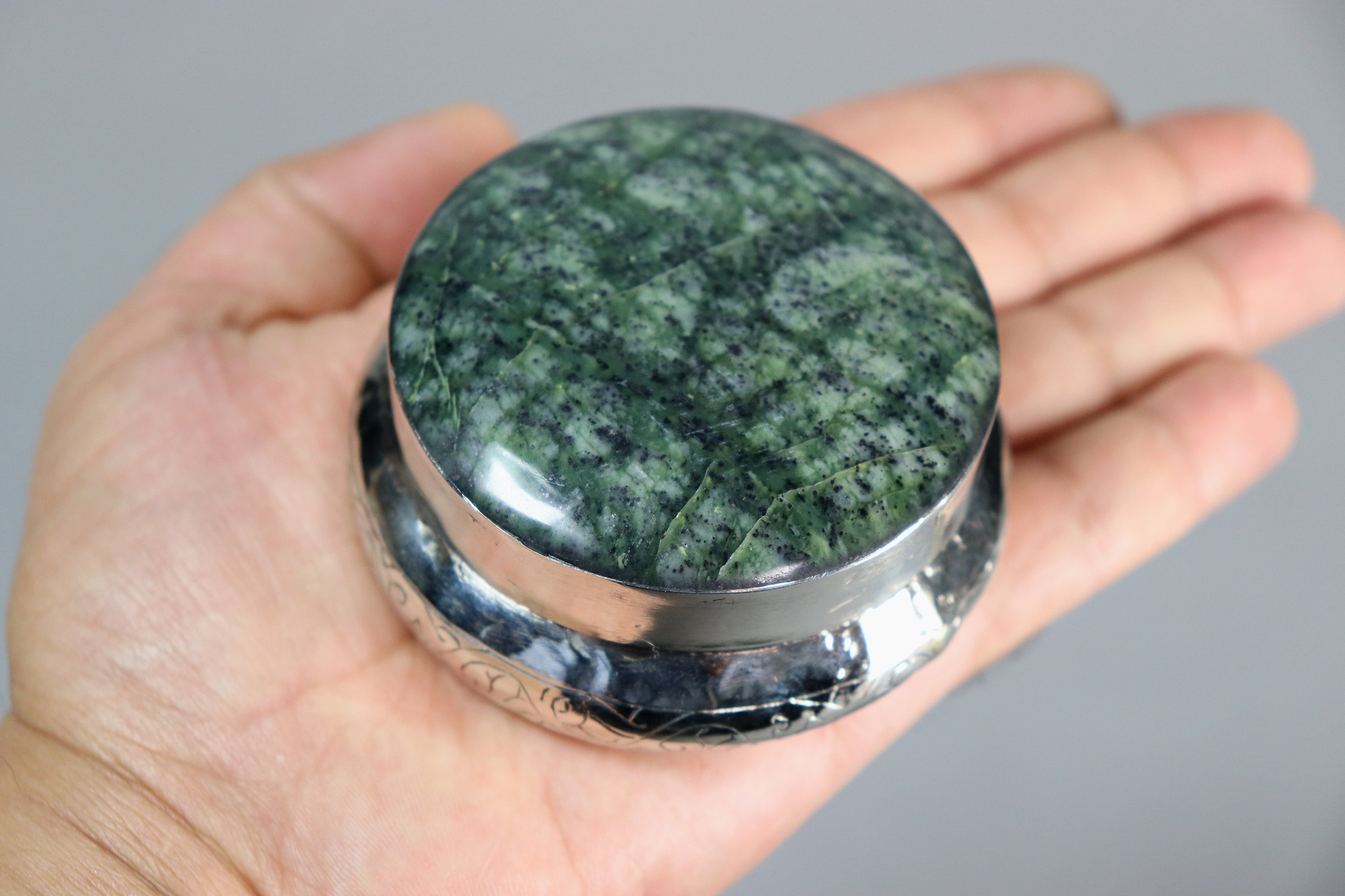 vintage Hand Crafted stunning Afghan Pillbox Box brass Green Jasper Gemstone decorated from Afghanistan No:IT49