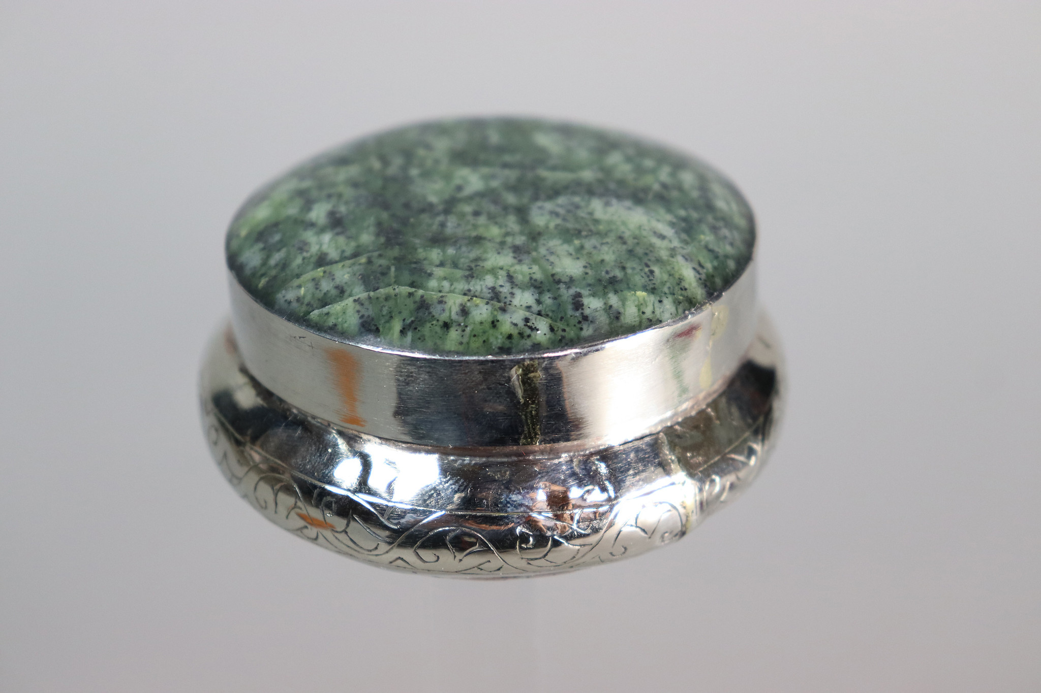 vintage Hand Crafted stunning Afghan Pillbox Box brass Green Jasper Gemstone decorated from Afghanistan No:IT49