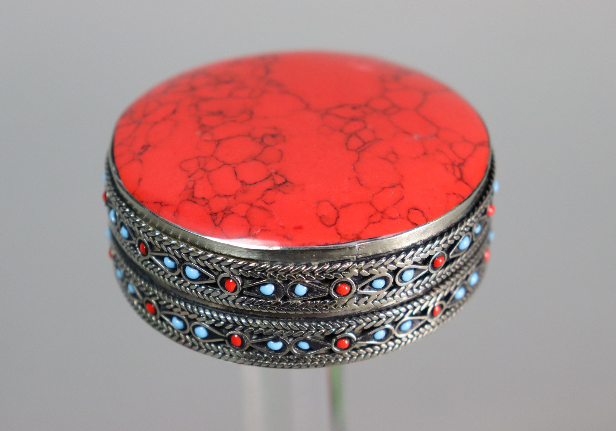 vintage Hand Crafted stunning Afghan Pillbox Box brass Cabochons oval Red Turquoise decorated from Afghanistan No:IT33