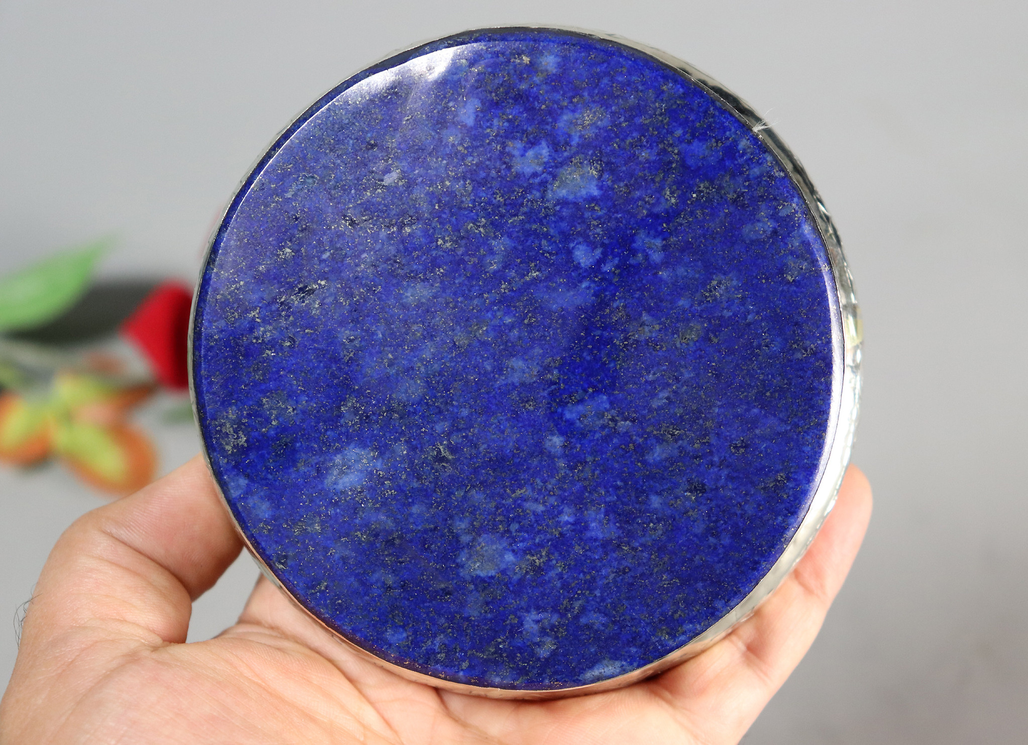 vintage Hand Crafted stunning Afghan Pillbox Box brass Lapis Lazuli decorated from Afghanistan No:IT62
