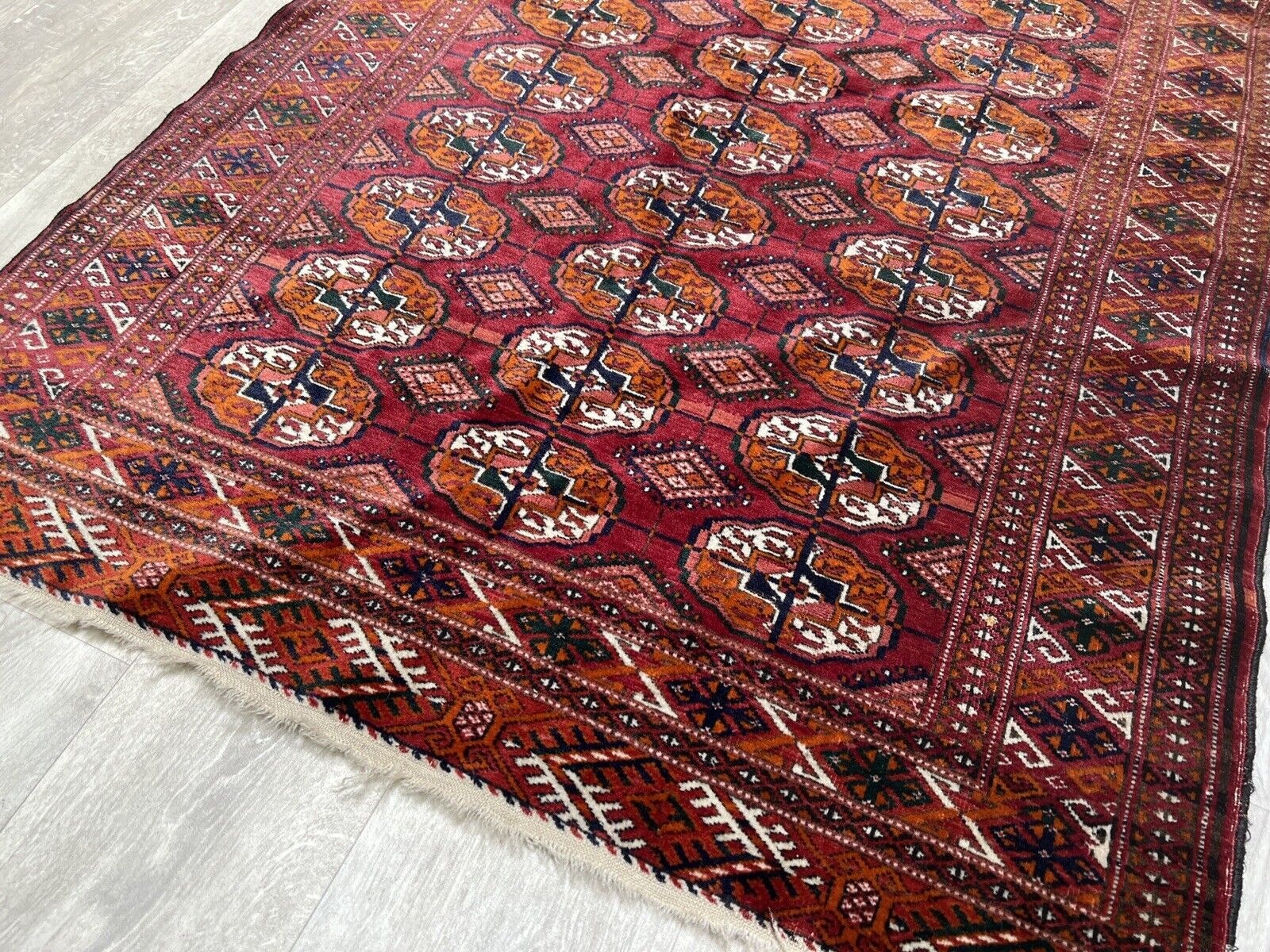 155x103 cm antique ersari hand-knotted  turkmen  bukhara  carpet. 22/4