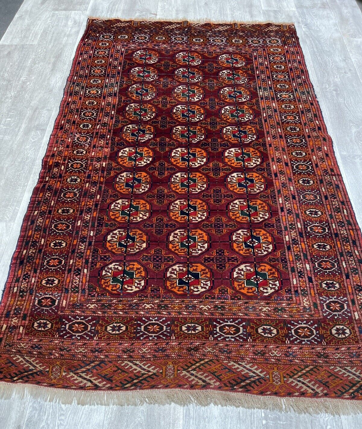 200x115 cm antique ersari hand-knotted  turkmen  bukhara  carpet. 22/5
