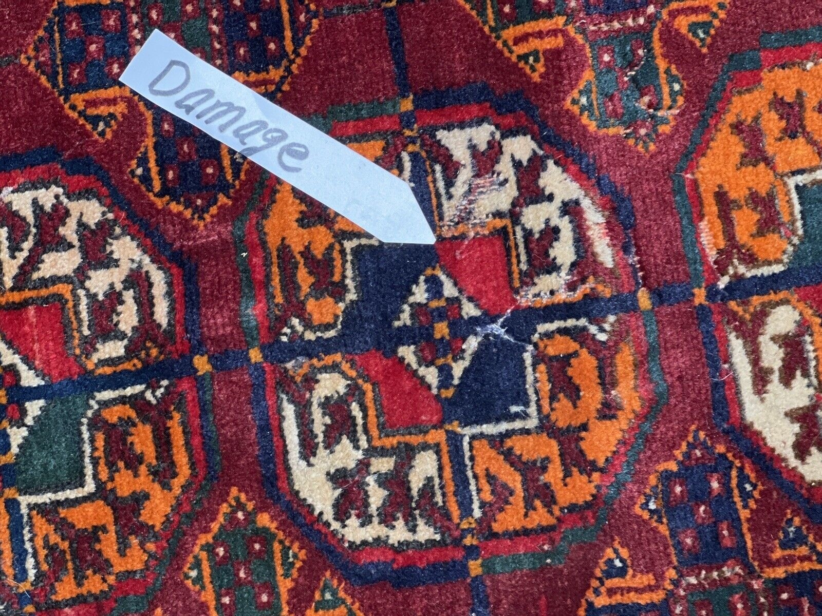 200x115 cm antique ersari hand-knotted  turkmen  bukhara  carpet. 22/5