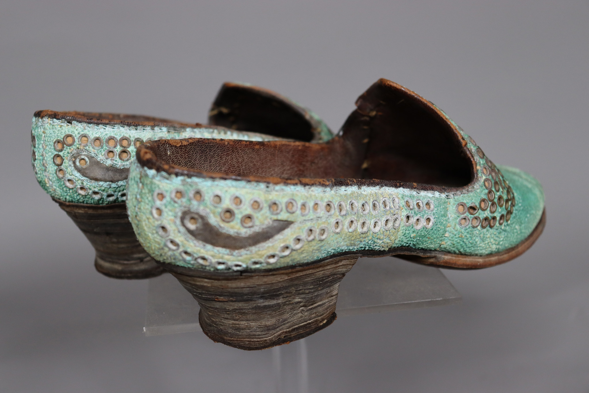 Antique Uzbeki weding leather Shoe, Afghanistan, around 1850