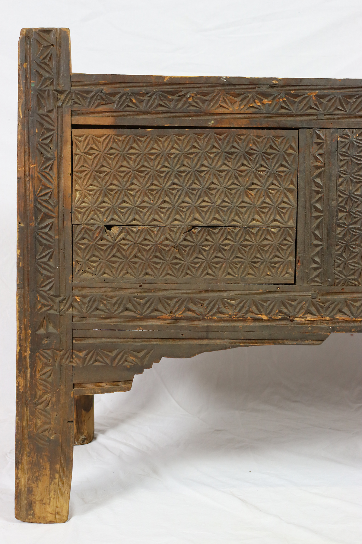 antique 19th century orient vintage Turkmen cedar wood treasure Dowry Chest from Afghanistan No:22/1