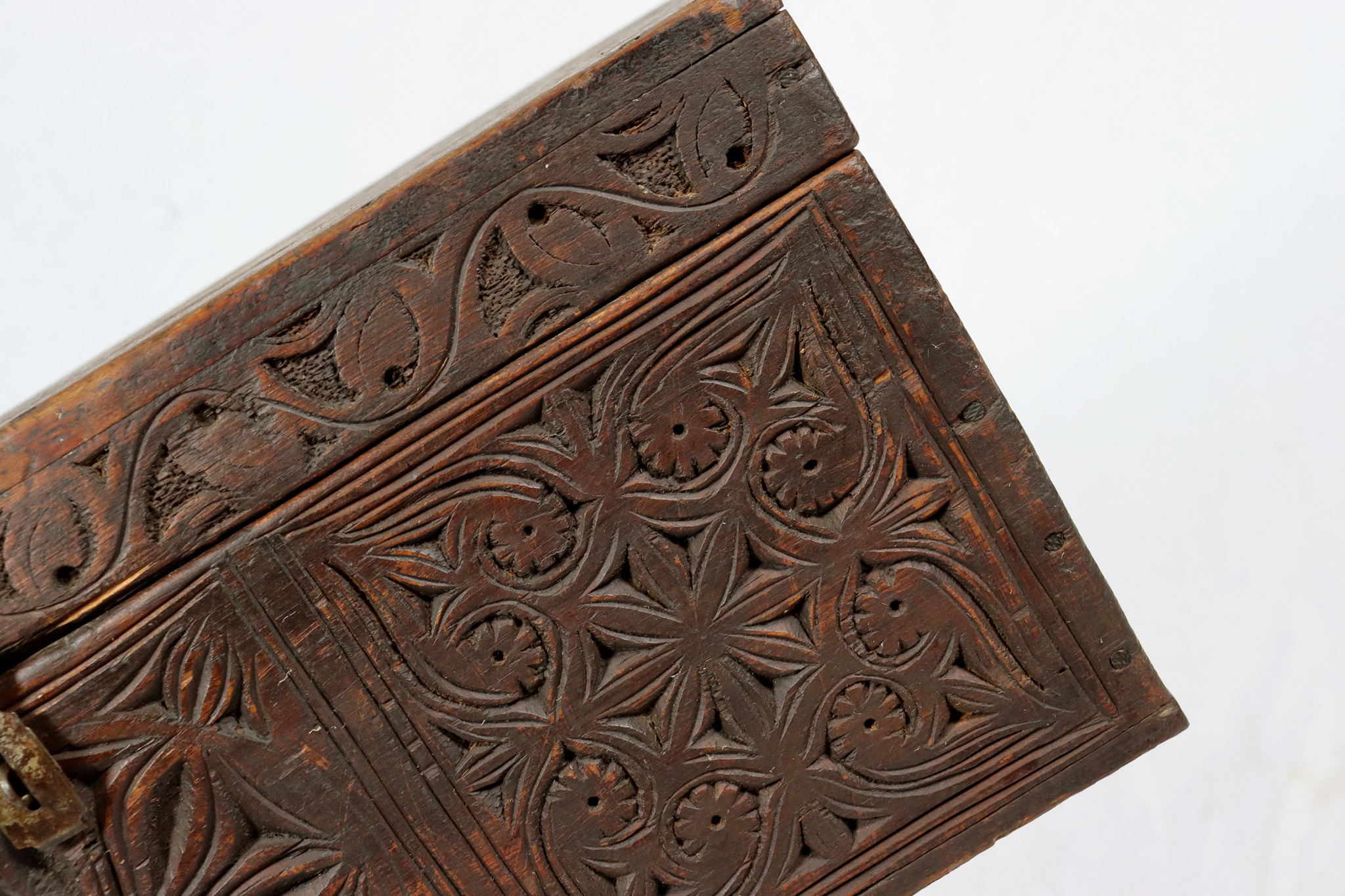 Ancient Kafiristan Nuristan Dowry Treasure Chest box No:22/B