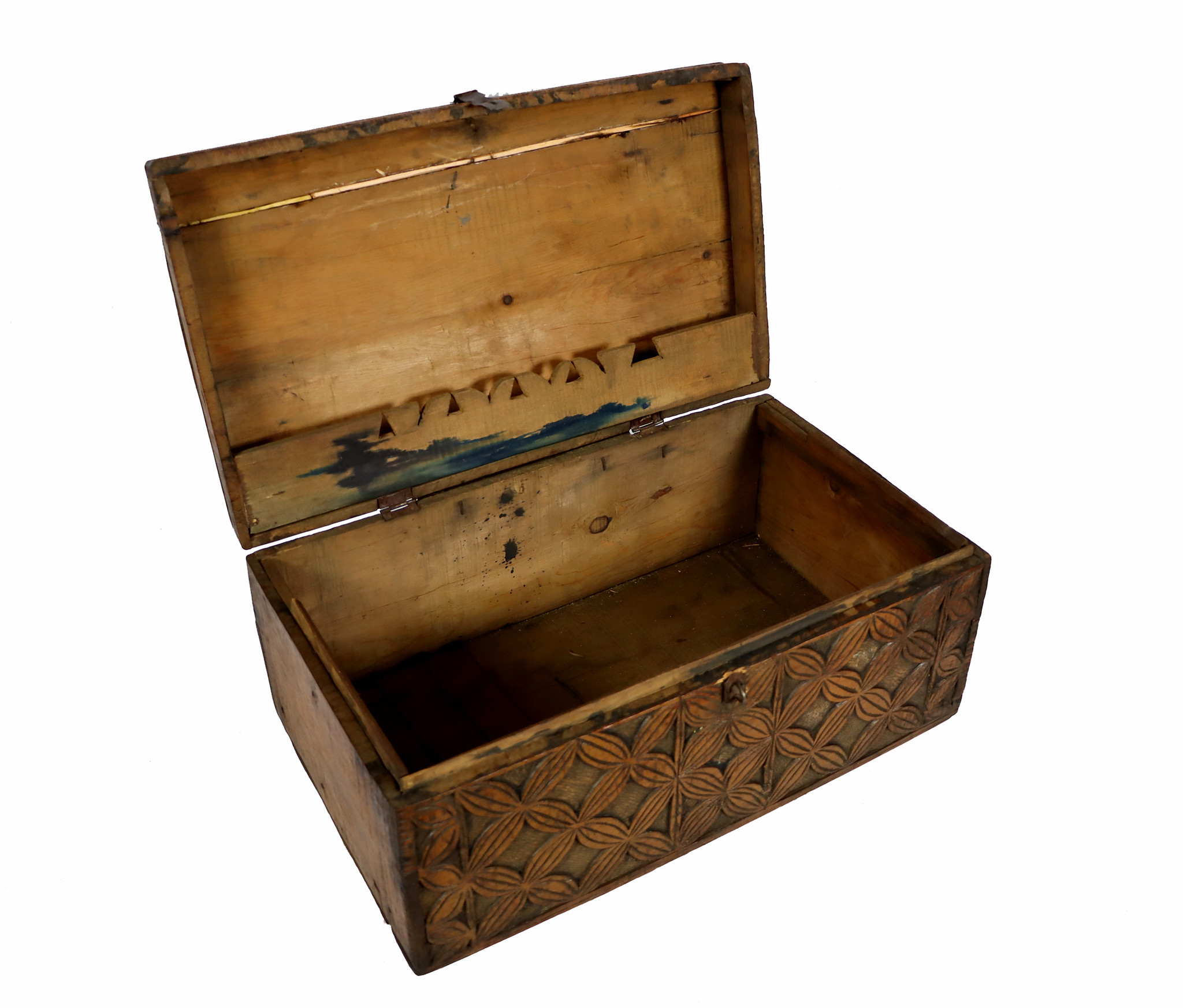 Ancient Kafiristan Nuristan Dowry Treasure Chest box No:22/  - L