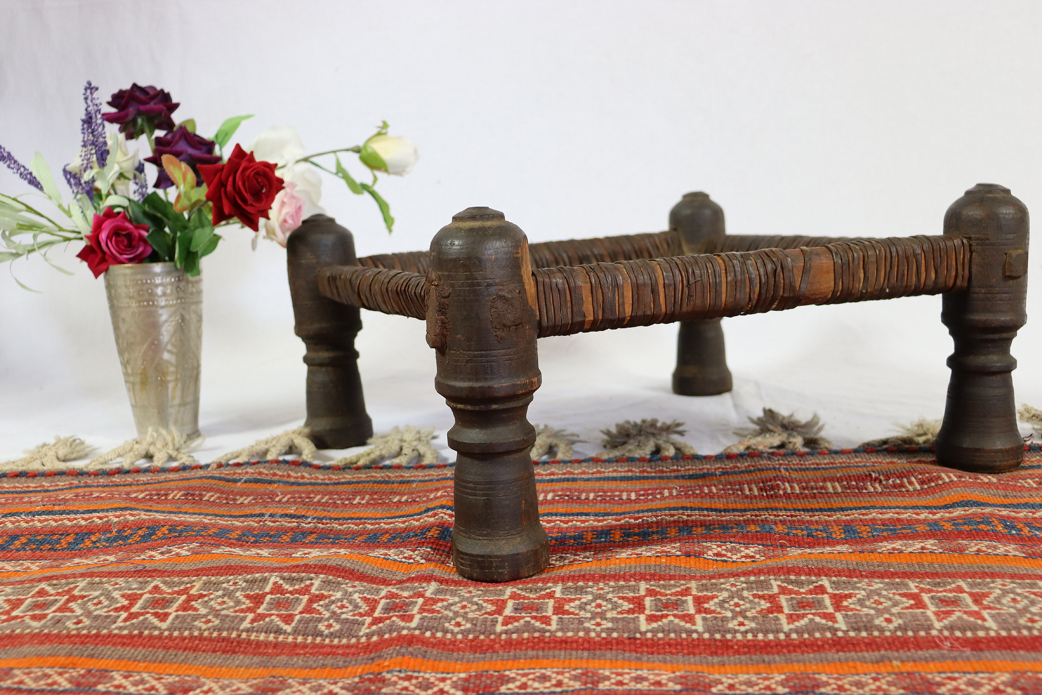 46x46 cm Antike Hocker Nuristan  Nr:NUR21- J