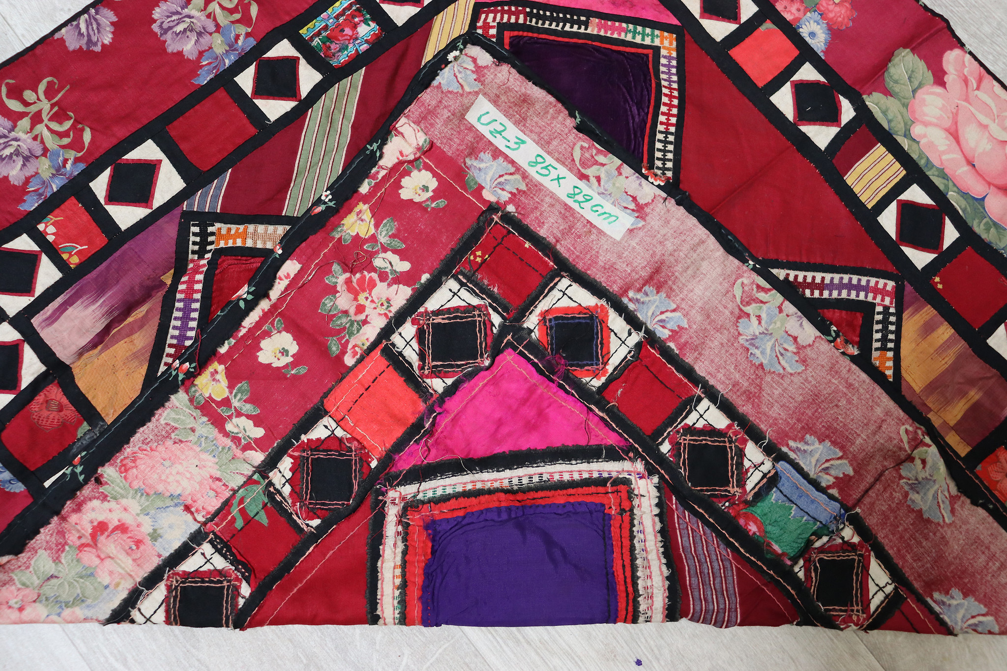 85x82 cm Antique Uzbek tribal silk Hand Sewn Embroidered Lakai Patchwork No:UZ3