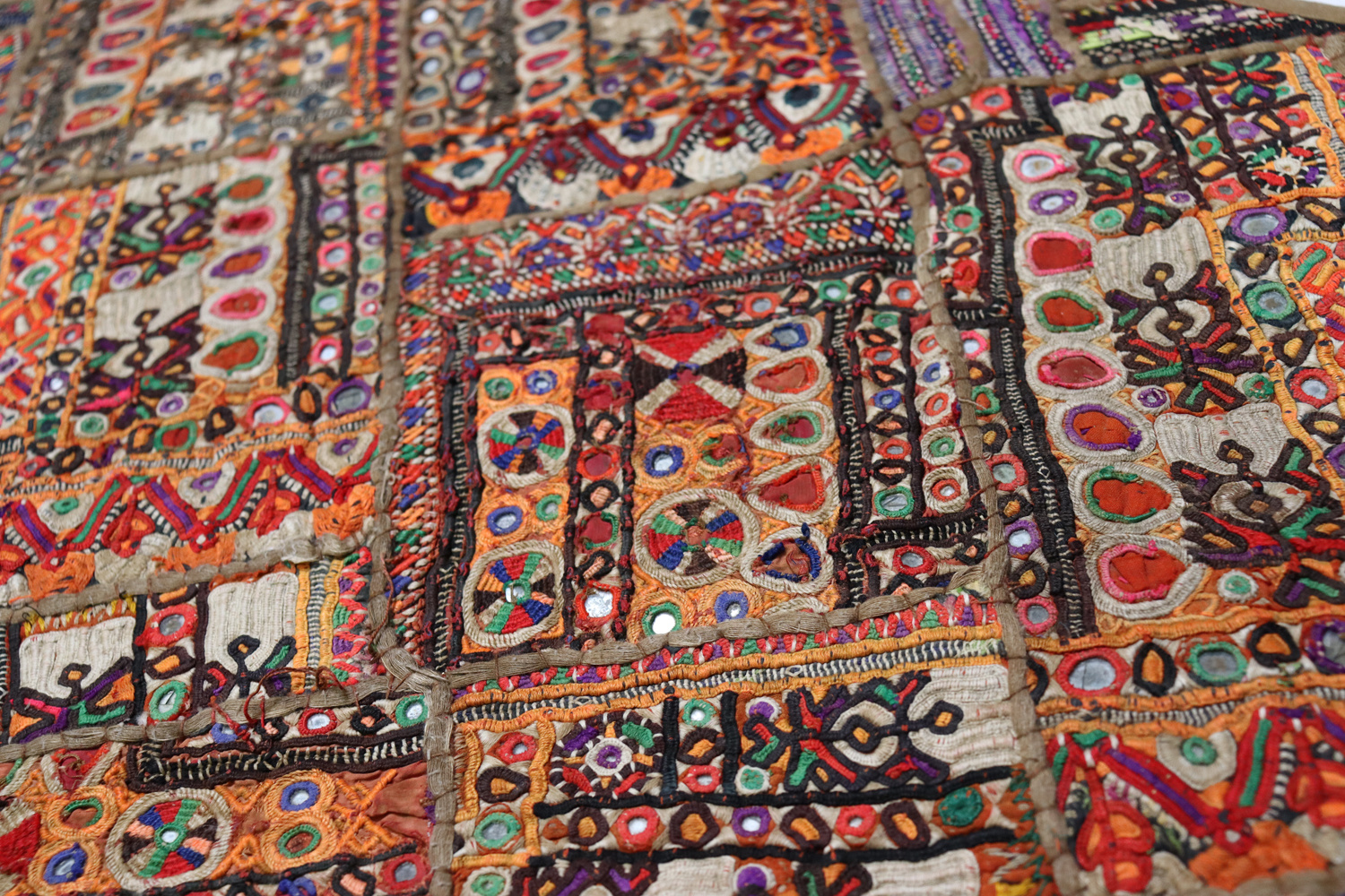 87x53  cm  Antik Reich bestickte Lakai Stickerei Patchwork Wandbehang   Nr:39