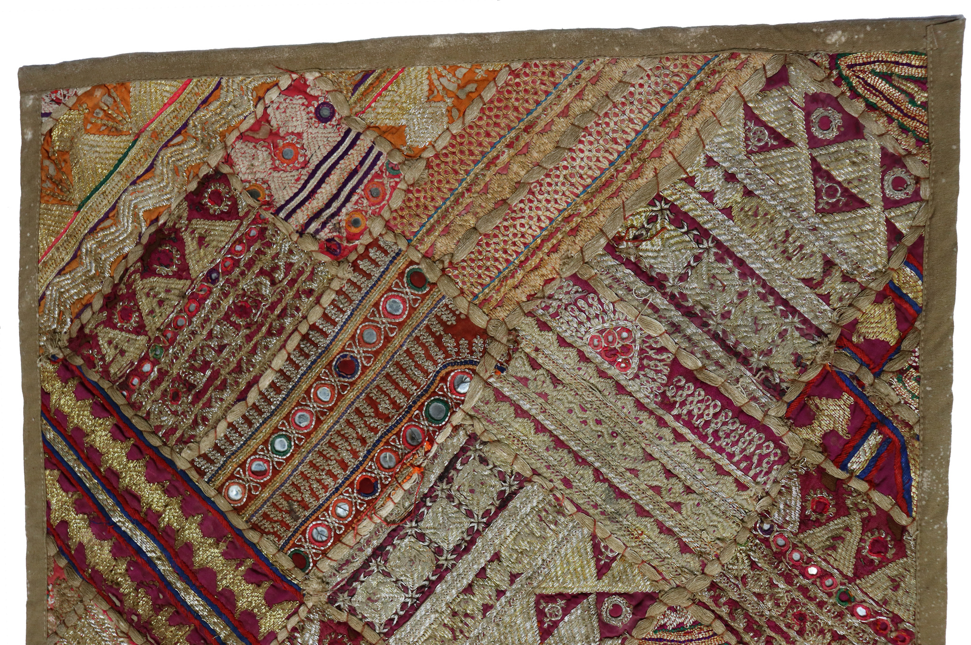 87x53  cm  Antik Reich bestickte  Stickerei Patchwork Wandbehang   Nr:  GD 57