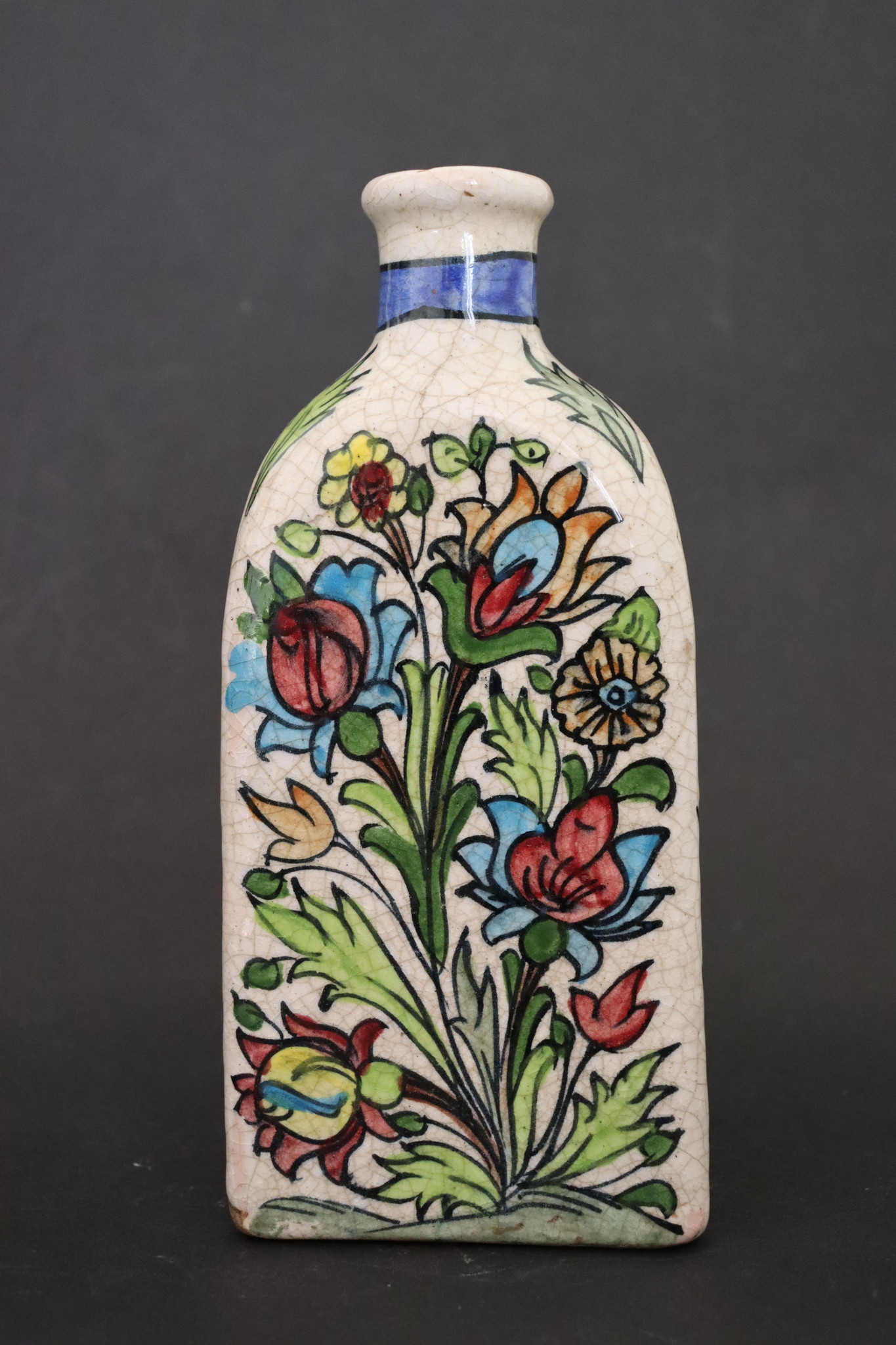 islamische Handbemalt und glasiert dreieckiger, geblümter Keramik flasche Nr:  - 6