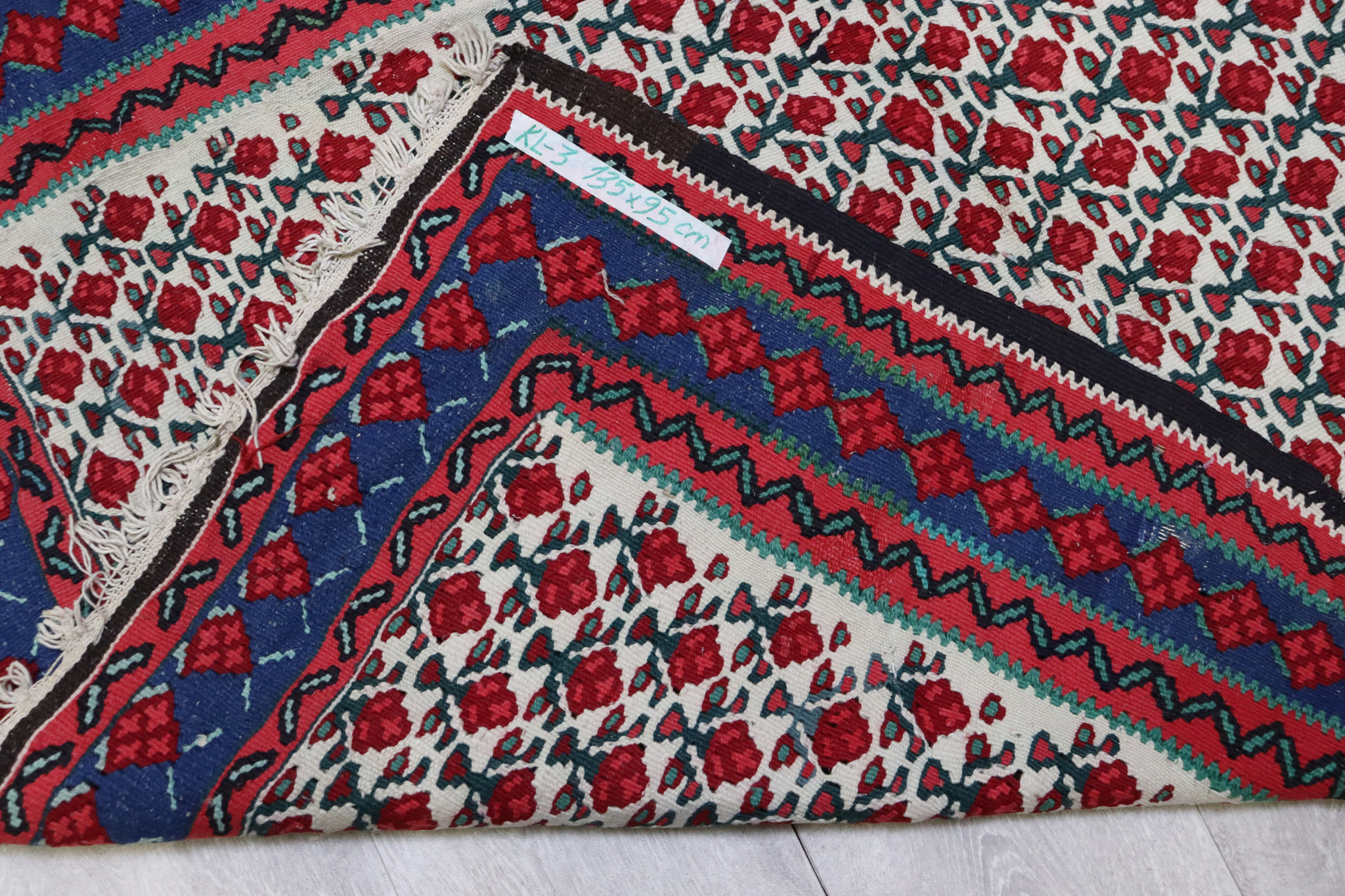 135x95 cm vintage nomadic Sarand Kilim  No:KL/3