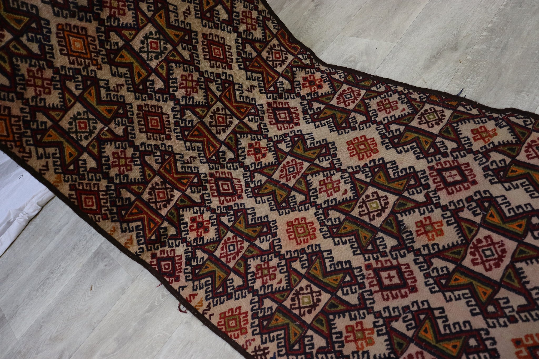 220x70 cm antique hallway runner Kilim No-579