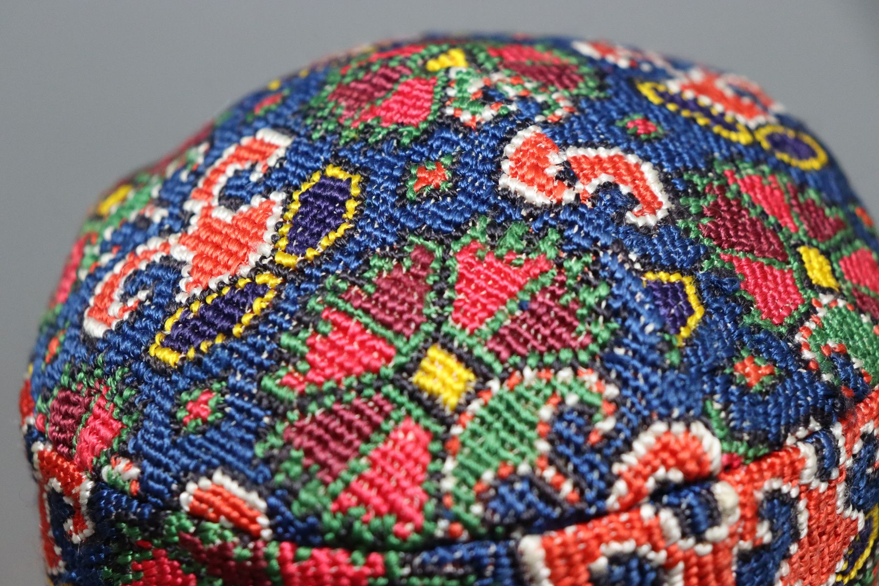 vintag hand embroidered  hat cap from Afghanistn Uzbekistan Tubiteyka No:22/3