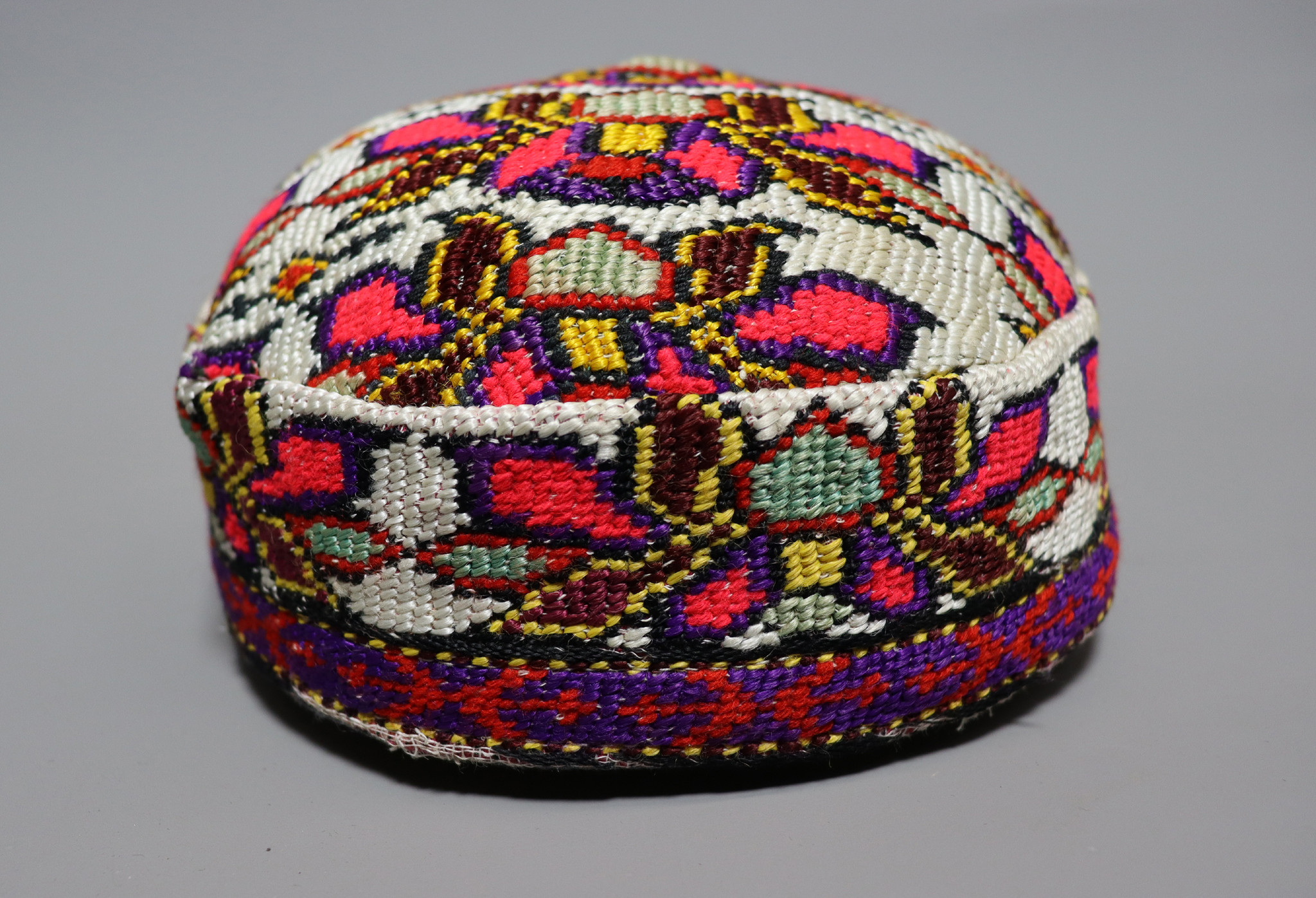 vintage hand embroidered Tubiteyka hat cap Tajikistan, Kazakhstan, Kyrgyzstan, and Uzbekistan No:22/4