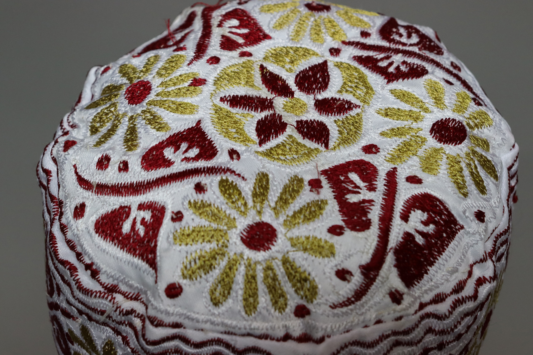 vintage embroidered Tall Omani Arab Style African Kufi Hat  No:22/5