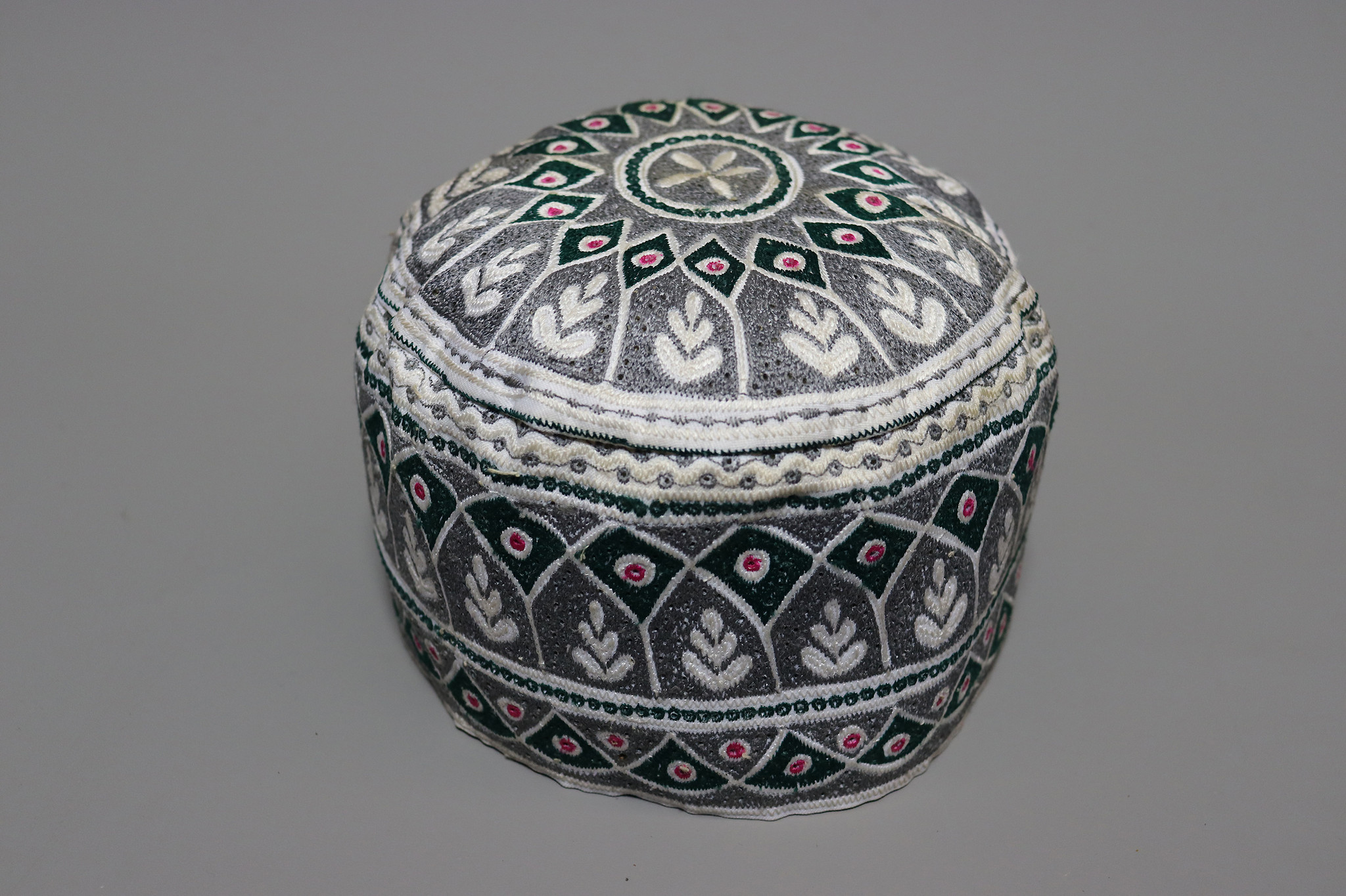 vintage embroidered Tall Omani Arab Style African Kufi Hat No:22/6