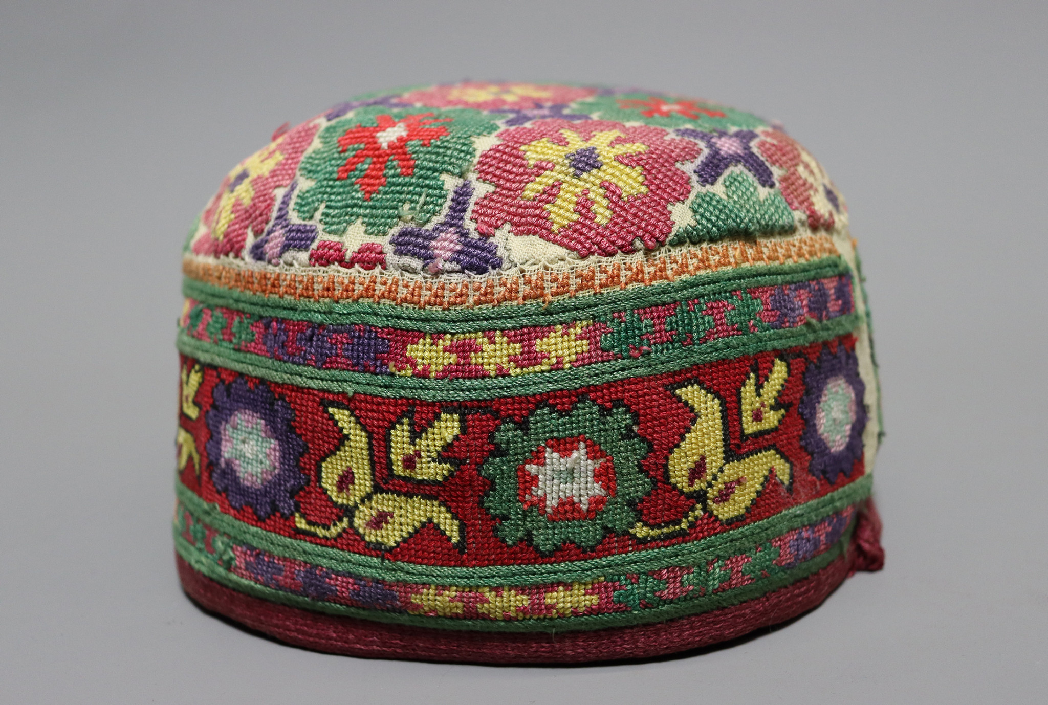 hand embroidered Women’s Caps and Ceremonial Headdress from Gilgit-Baltistan  No:22/9