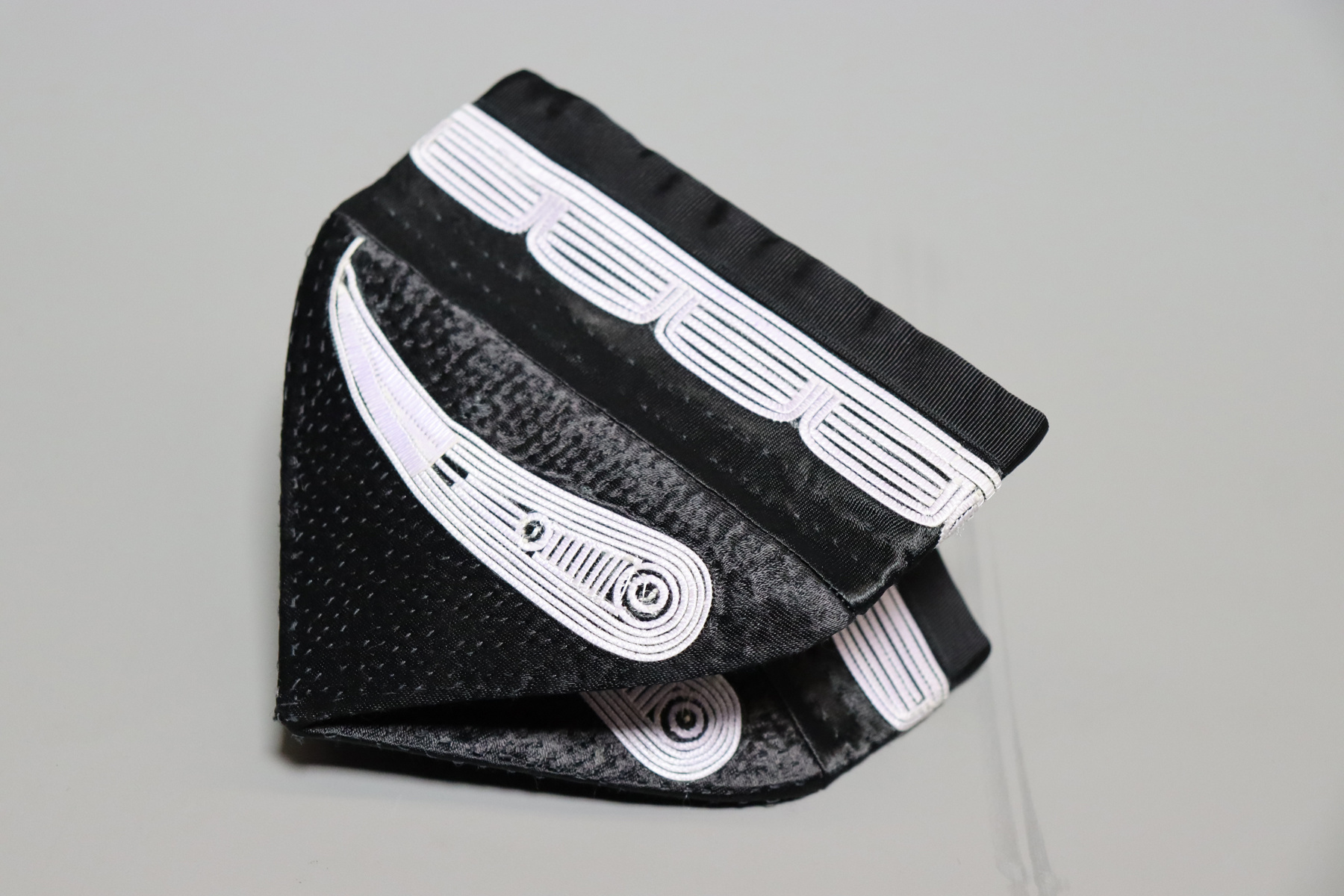 vintag hand embroidered Tubiteyka hat cap Tajikistan, Kazakhstan, Kyrgyzstan, and Uzbekistan No:22/15