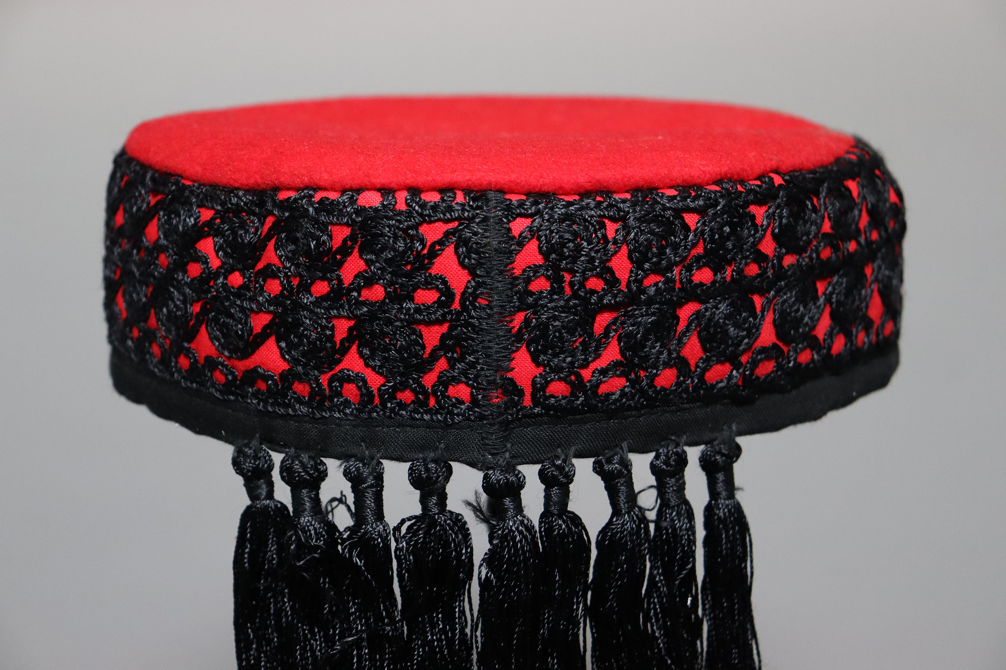 Vintage  Red Fez Hat Moroccan Middle Eastern with Tassel  No:22/19