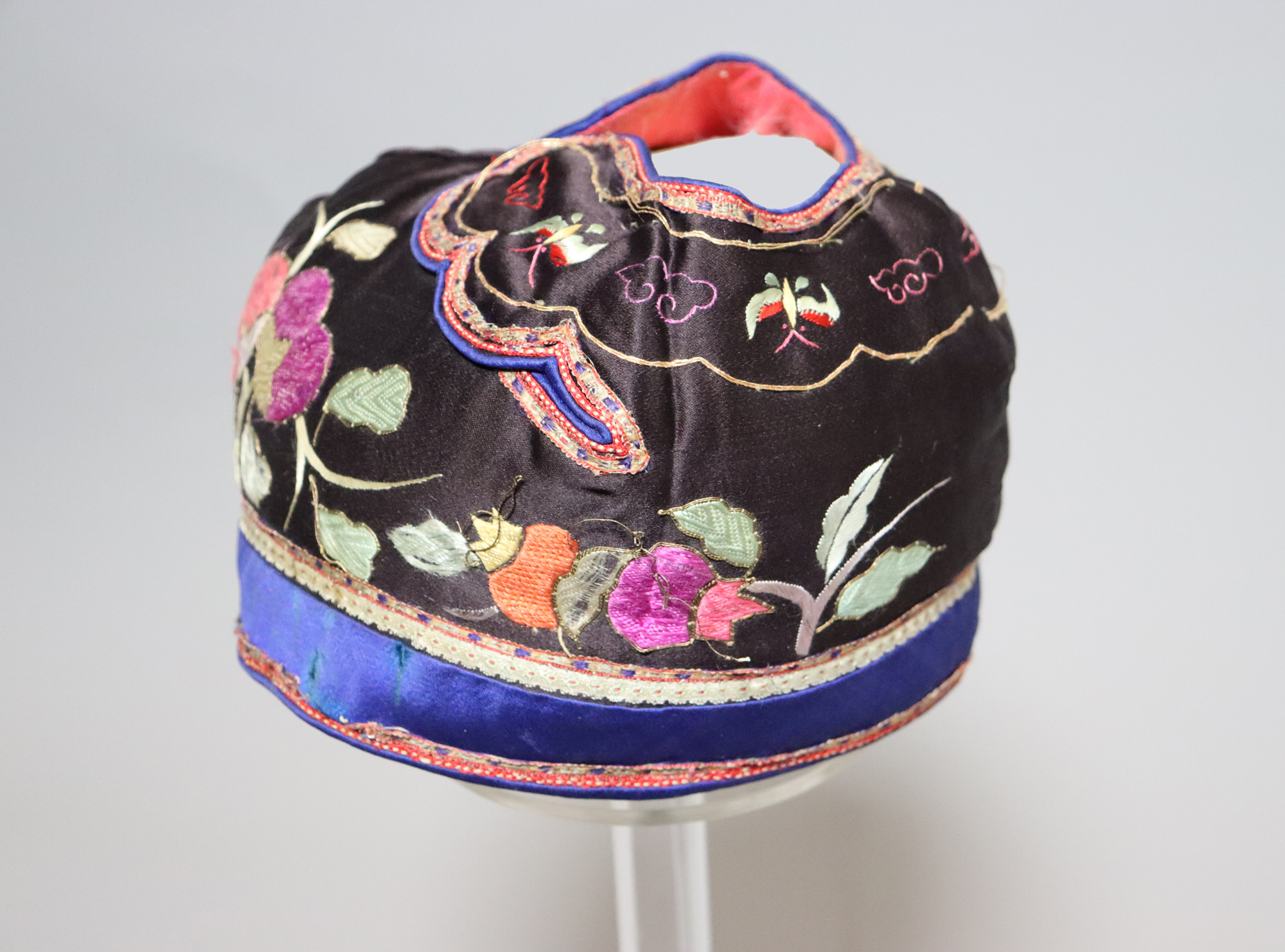 Antiker chinesischer Miao-Hut aus Seide, bestickt, Baby-Mütze No:22/27