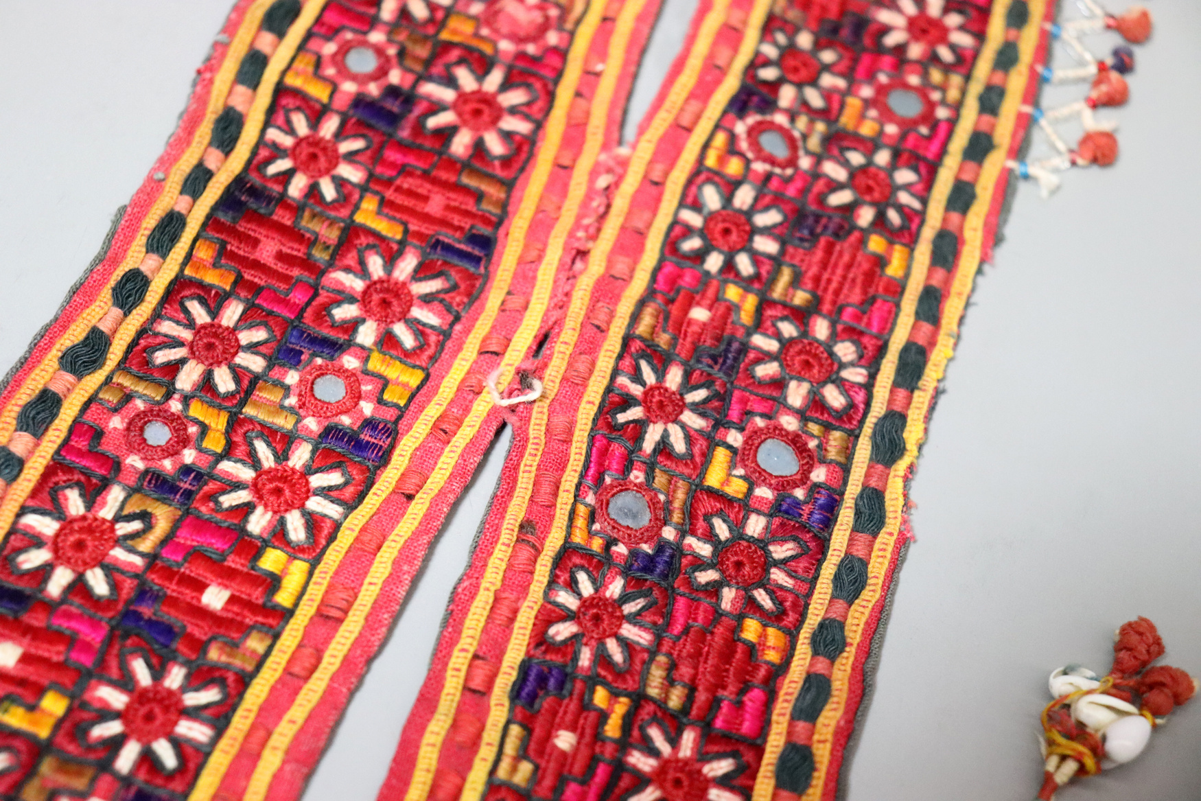 Antique Ethnic Embroidery Mirror Work Textile Band India Shisha Banjara Kutch No:22/36