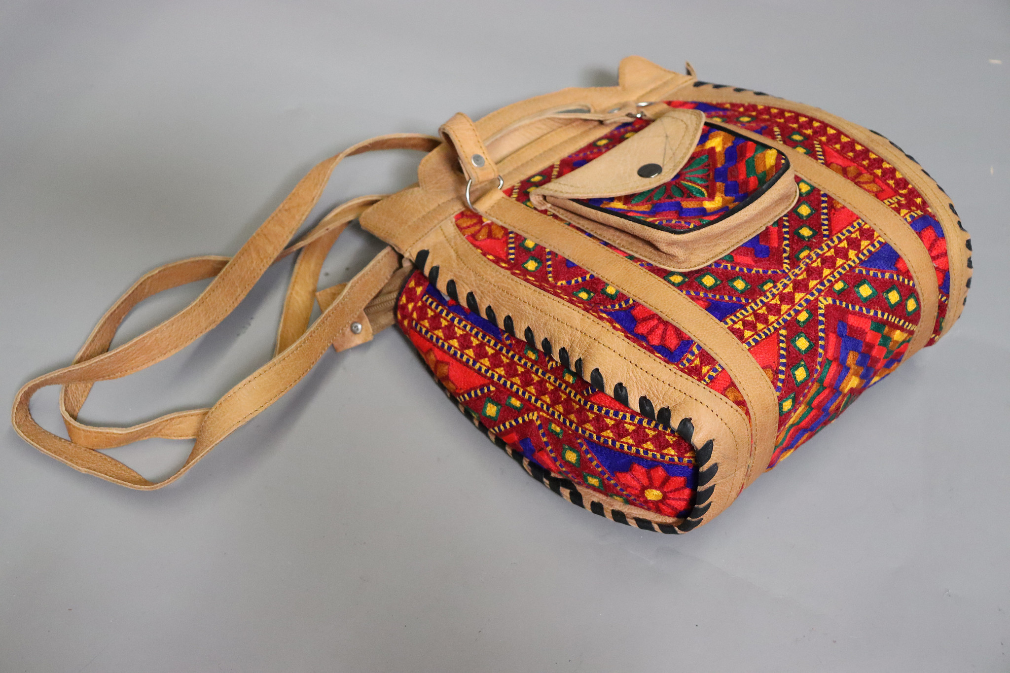 seltener Handgefertigte Leder und Suzani Frauen schultertasche Tasche damen umhängetasche handtasche shopper aus Kabul Afghanistan Nr:23-4
