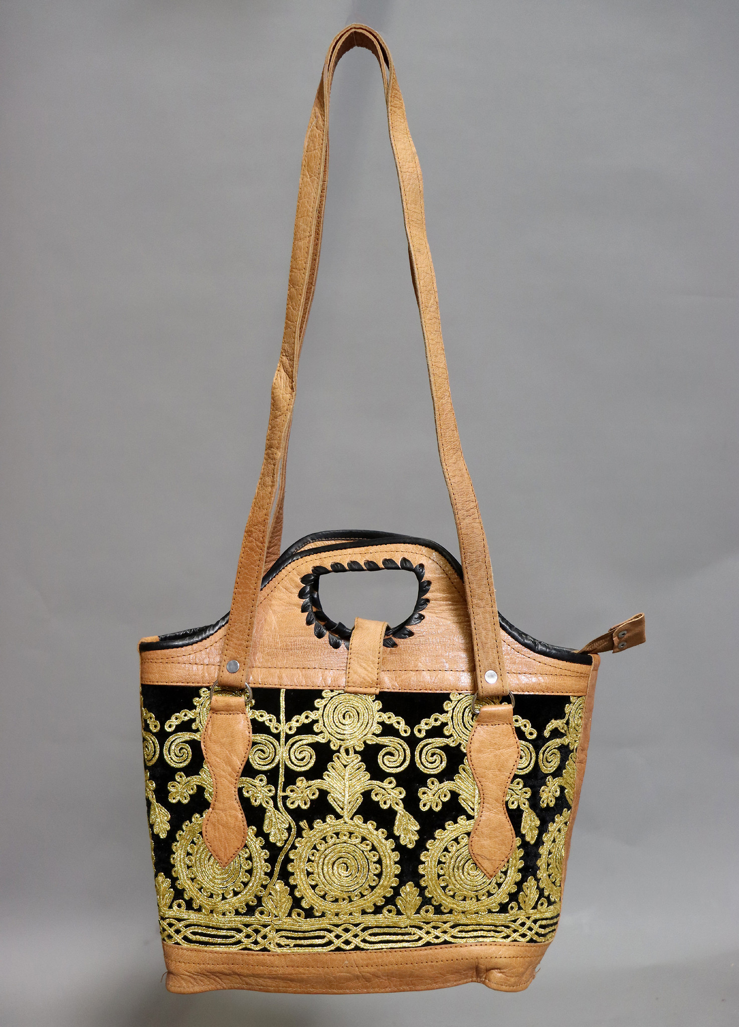 Rare Handmade Leather and Suzani Women's Shoulder Bag handbag shopper from Kabul Afghanistan No:23-5