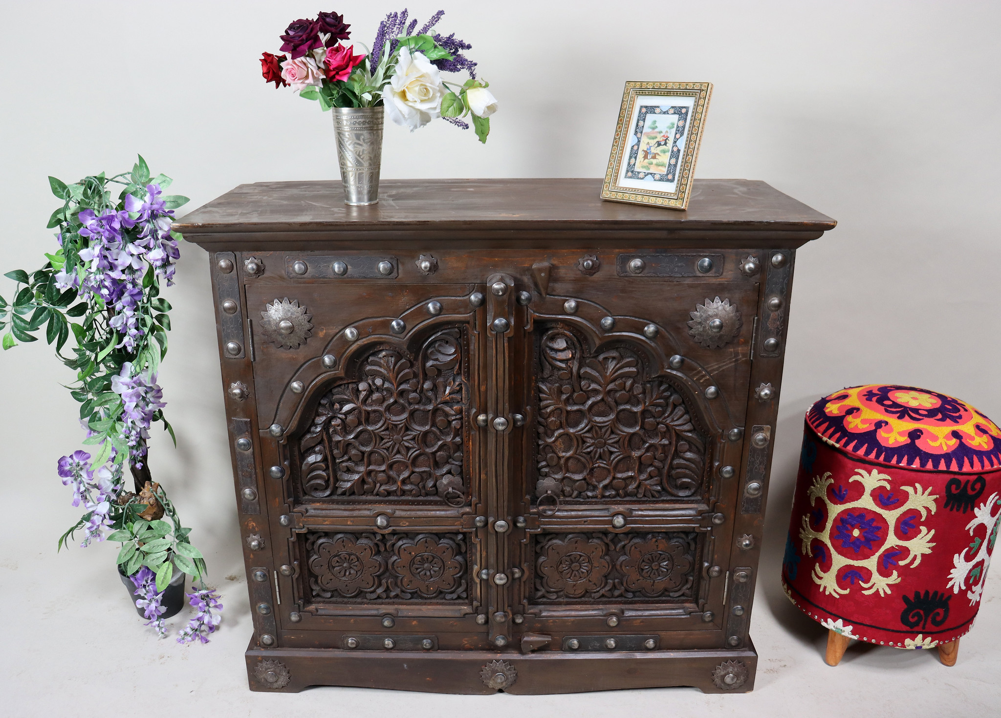 antique-look Hand Carved orient vintage wooden Cabinet dresser hall cabinet sideboard half cabinet from Afghanistan Nuristan 23/D