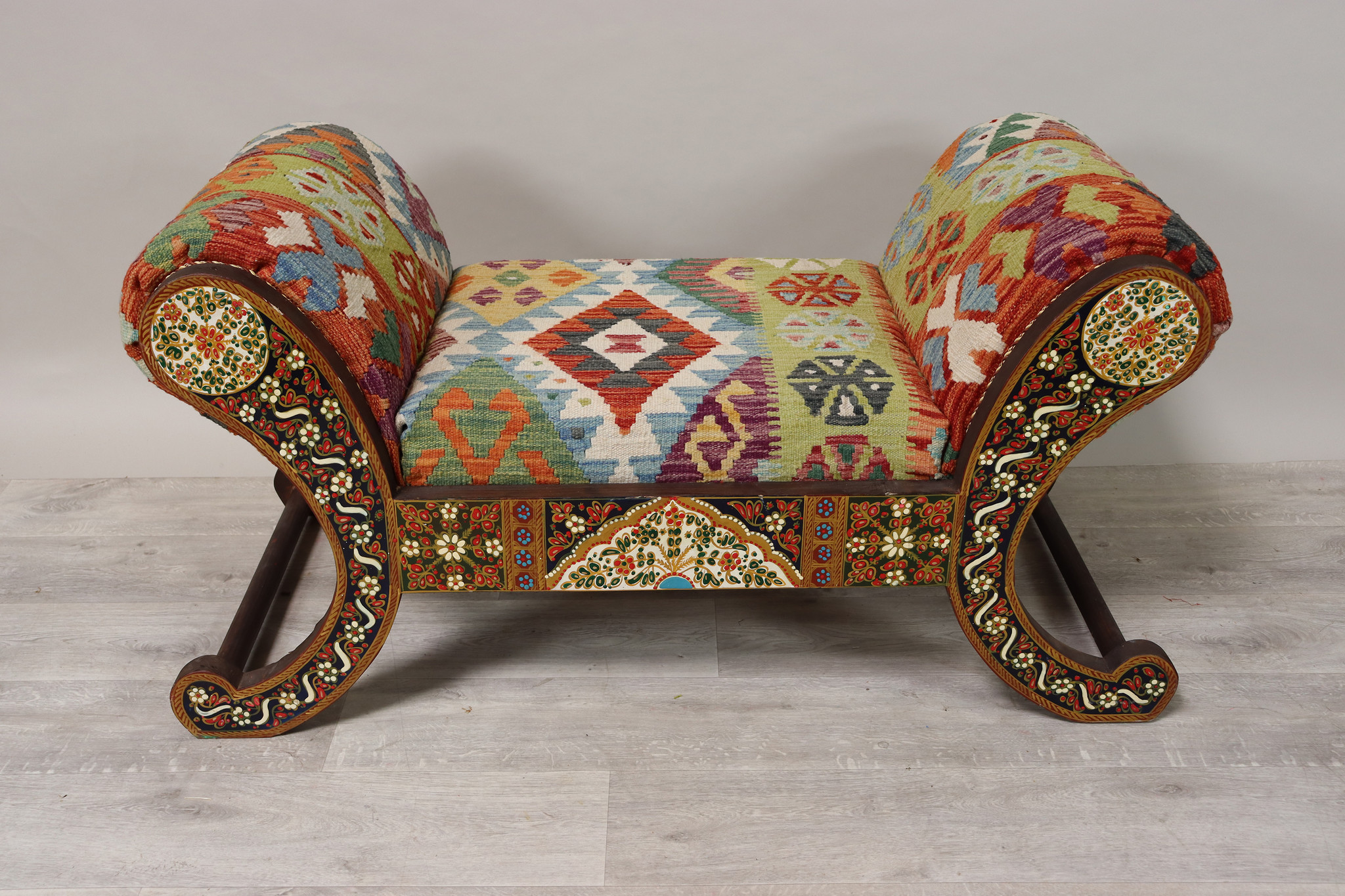 orientalische luxuriöse Sessel sofa Bank Stuhl Couch Chaiselongue settees Longue Sitzbank Polstersofa mit kelim Polsterung Afghanistan Nr:M